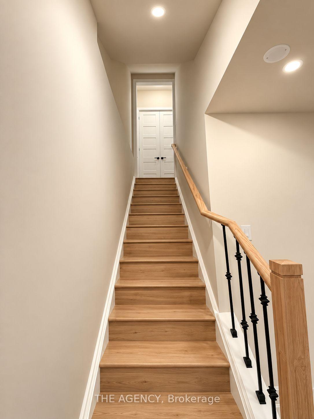 Photo 5 of 1250 Stirling Todd Terrace, Milton, Bowes — HOMEH