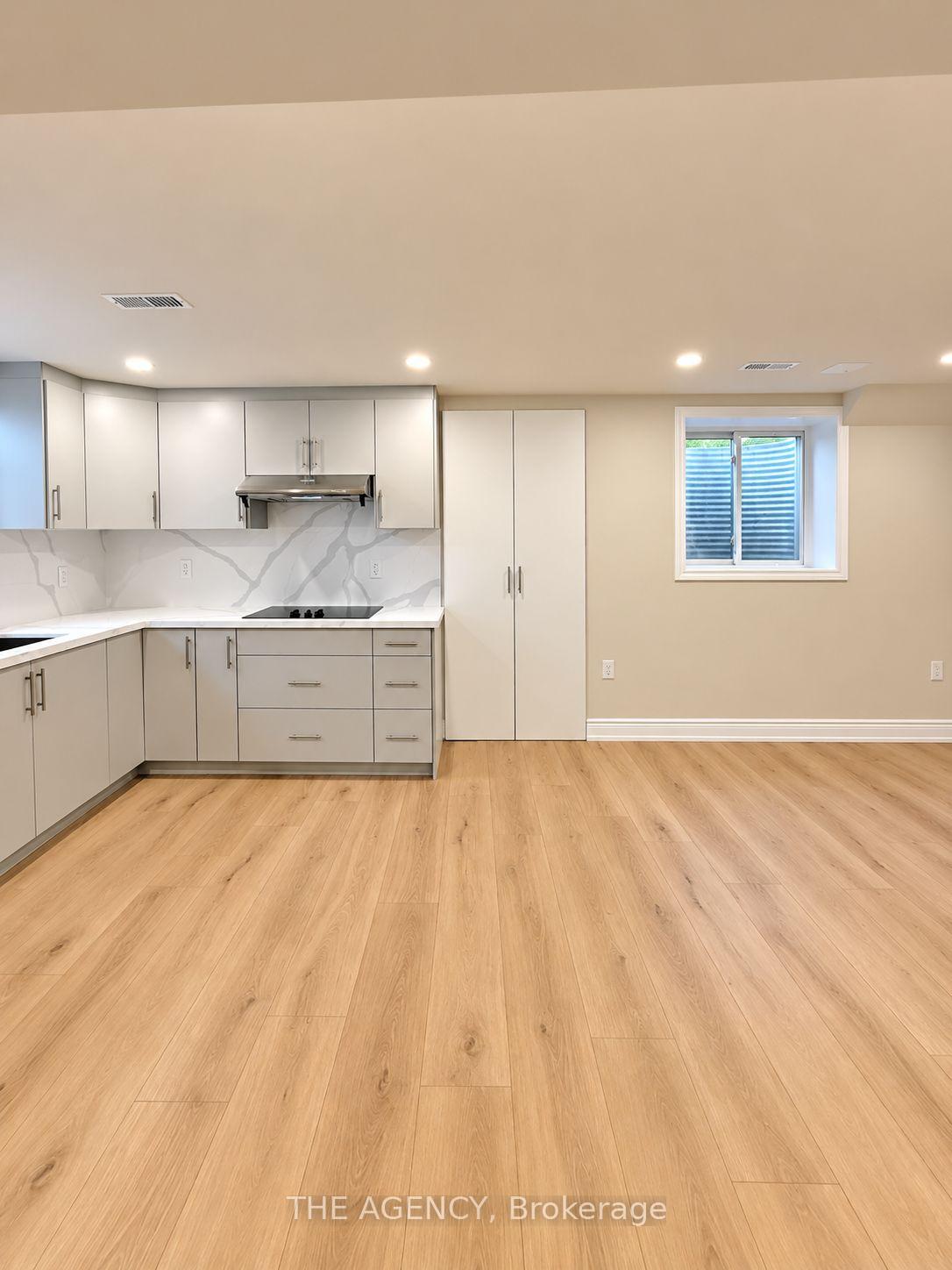 Photo 10 of 1250 Stirling Todd Terrace, Milton, Bowes — HOMEH
