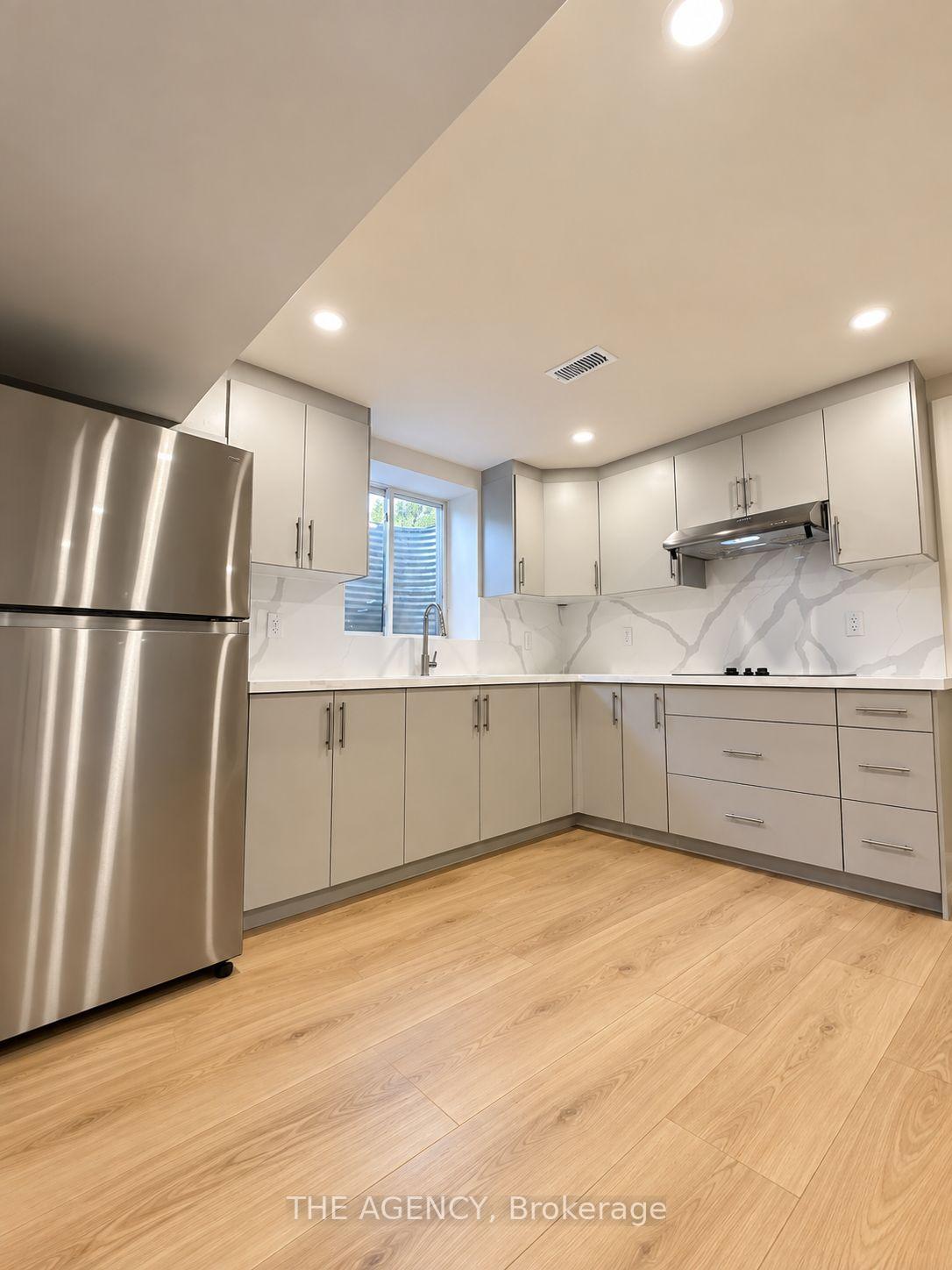 Photo 12 of 1250 Stirling Todd Terrace, Milton, Bowes — HOMEH