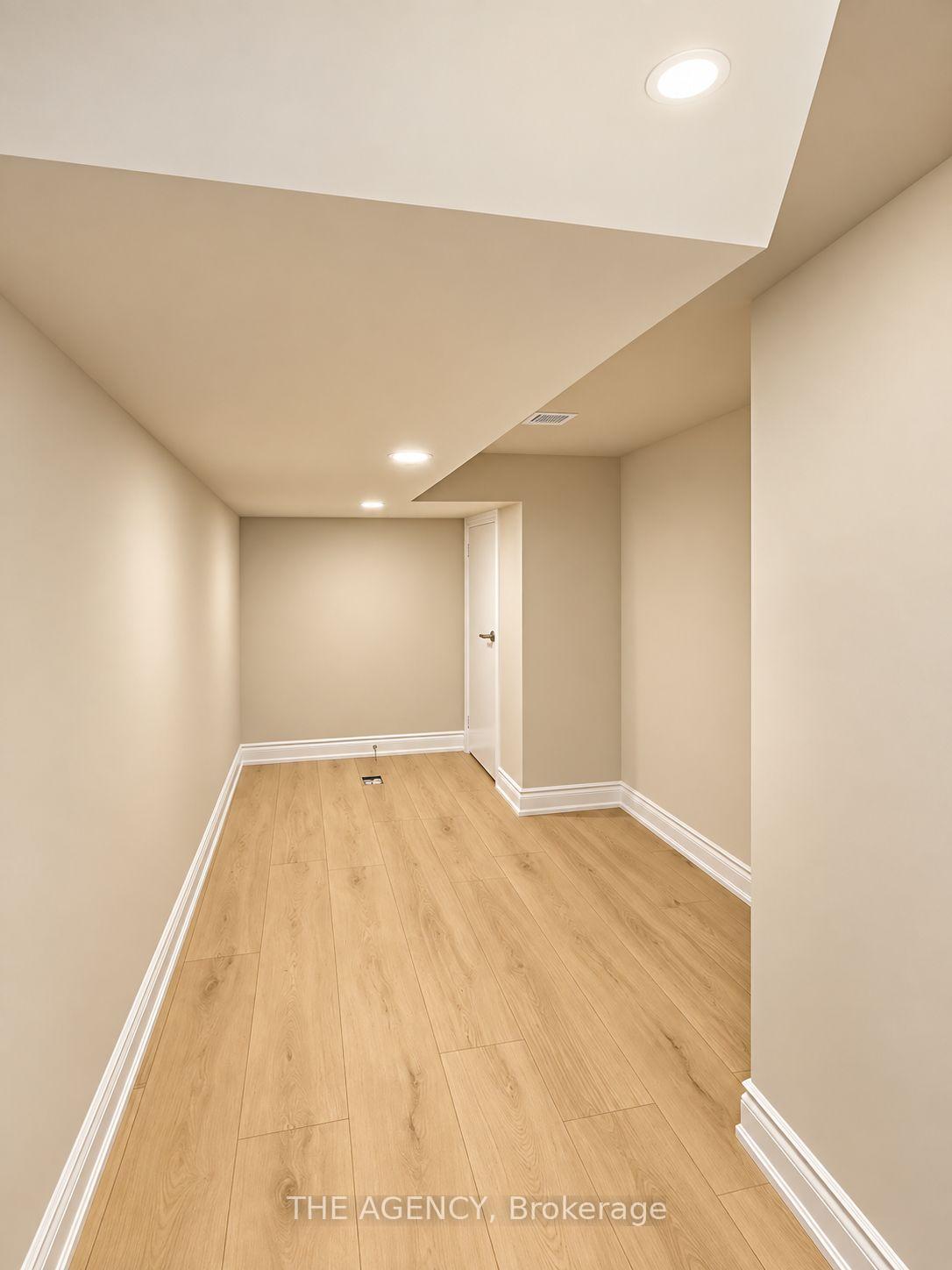 Photo 14 of 1250 Stirling Todd Terrace, Milton, Bowes — HOMEH