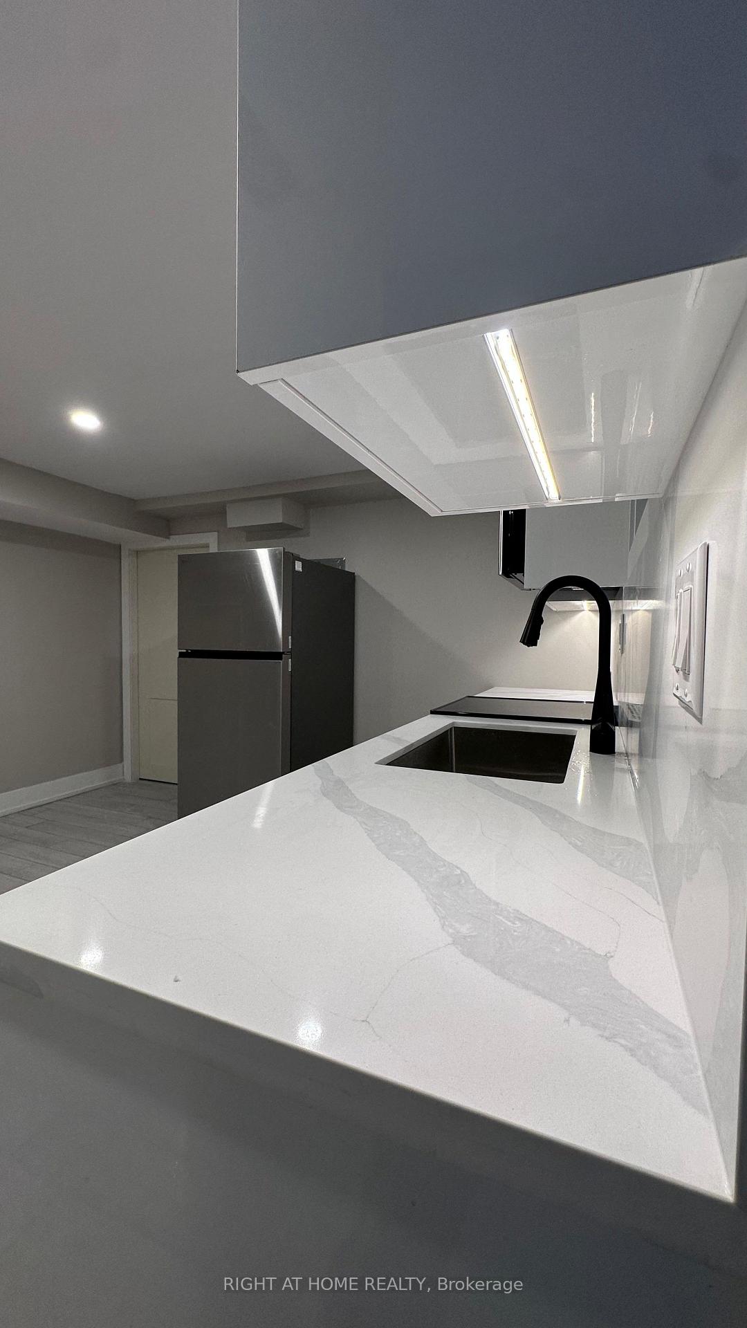 Photo 2 of Unit B, 500 Salem Avenue, Toronto, Dovercourt-Wallace Emerson-Junction — HOMEH
