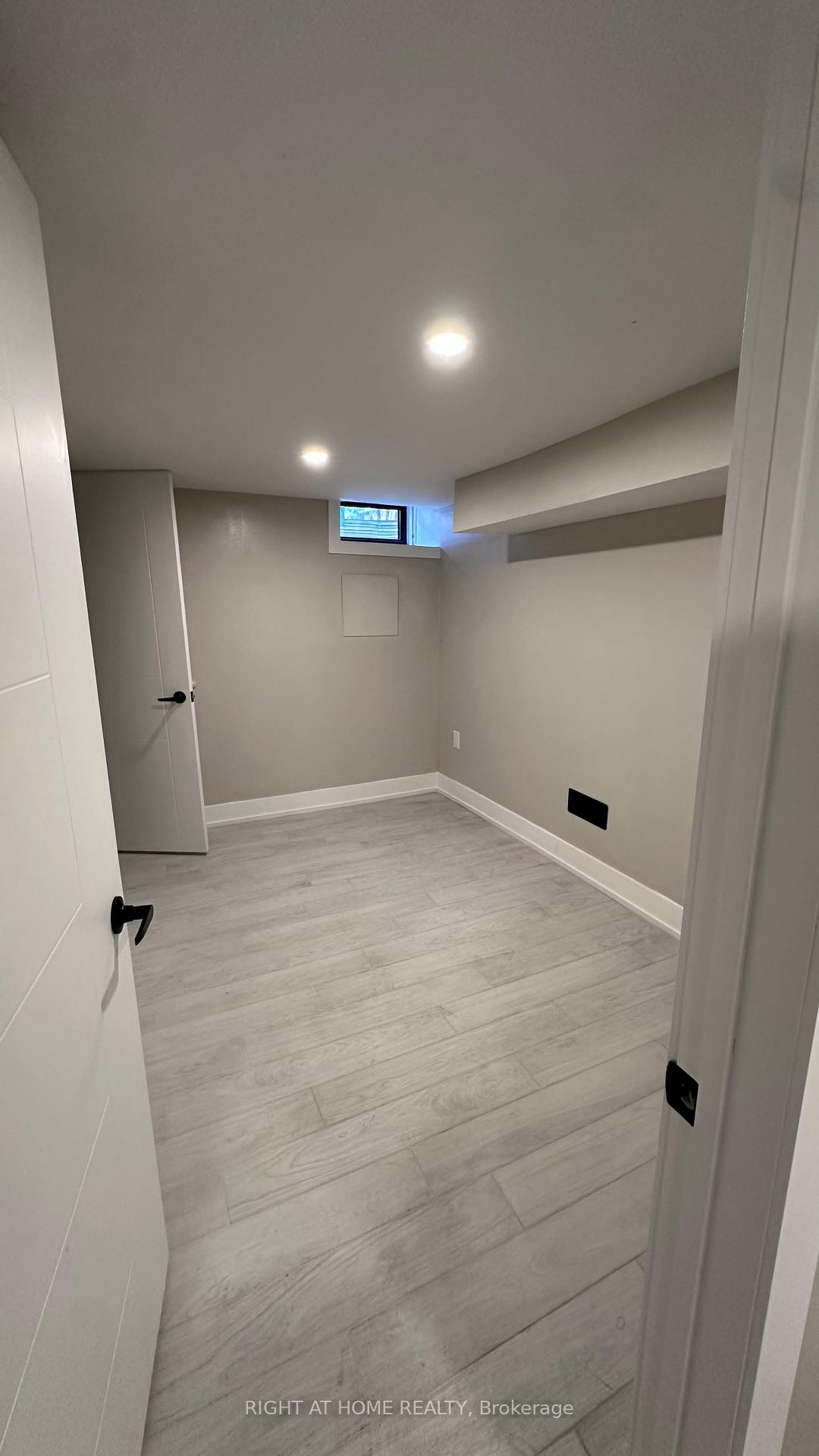 Photo 4 of Unit B, 500 Salem Avenue, Toronto, Dovercourt-Wallace Emerson-Junction — HOMEH