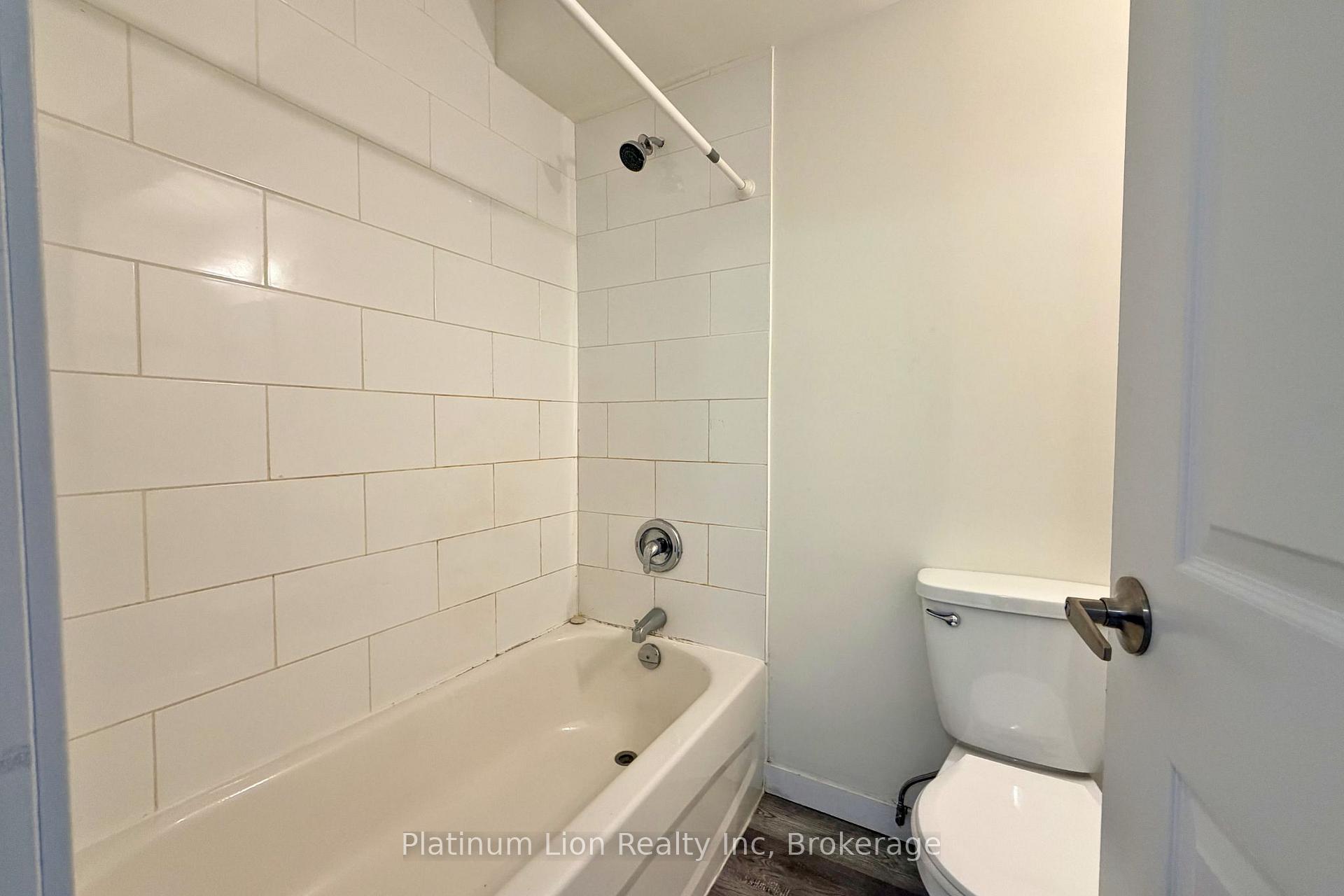 Photo 9 of Unit 9, 120 Charles Street, Hamilton, Durand — HOMEH