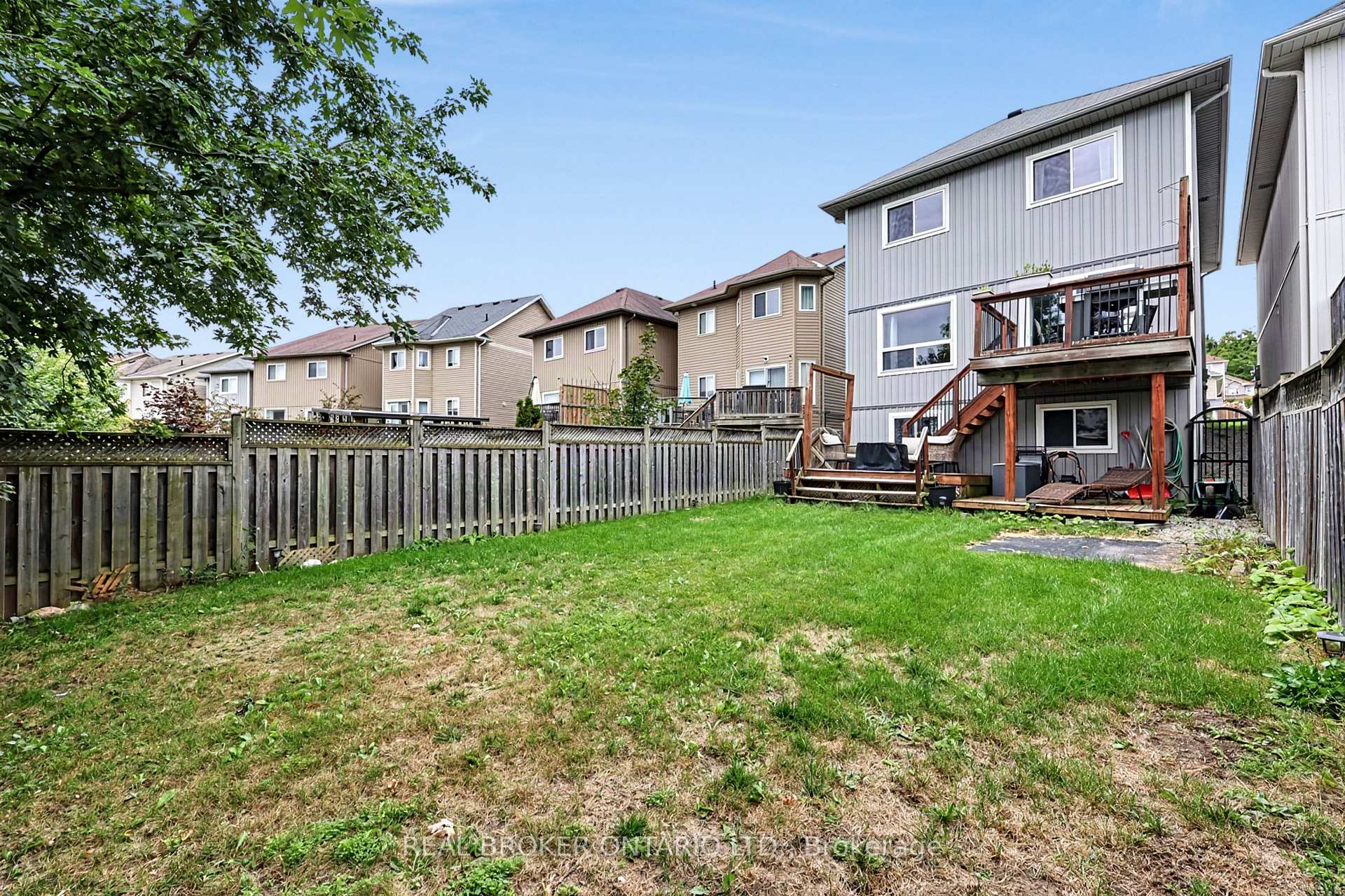 Photo 28 of 65 Pearl Drive, Orillia — HOMEH