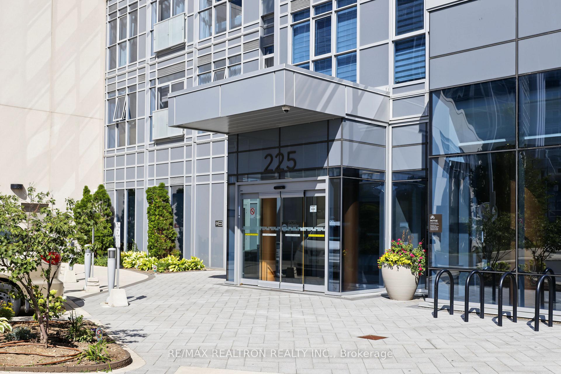Photo of Unit 308, 225 Village Green Square
