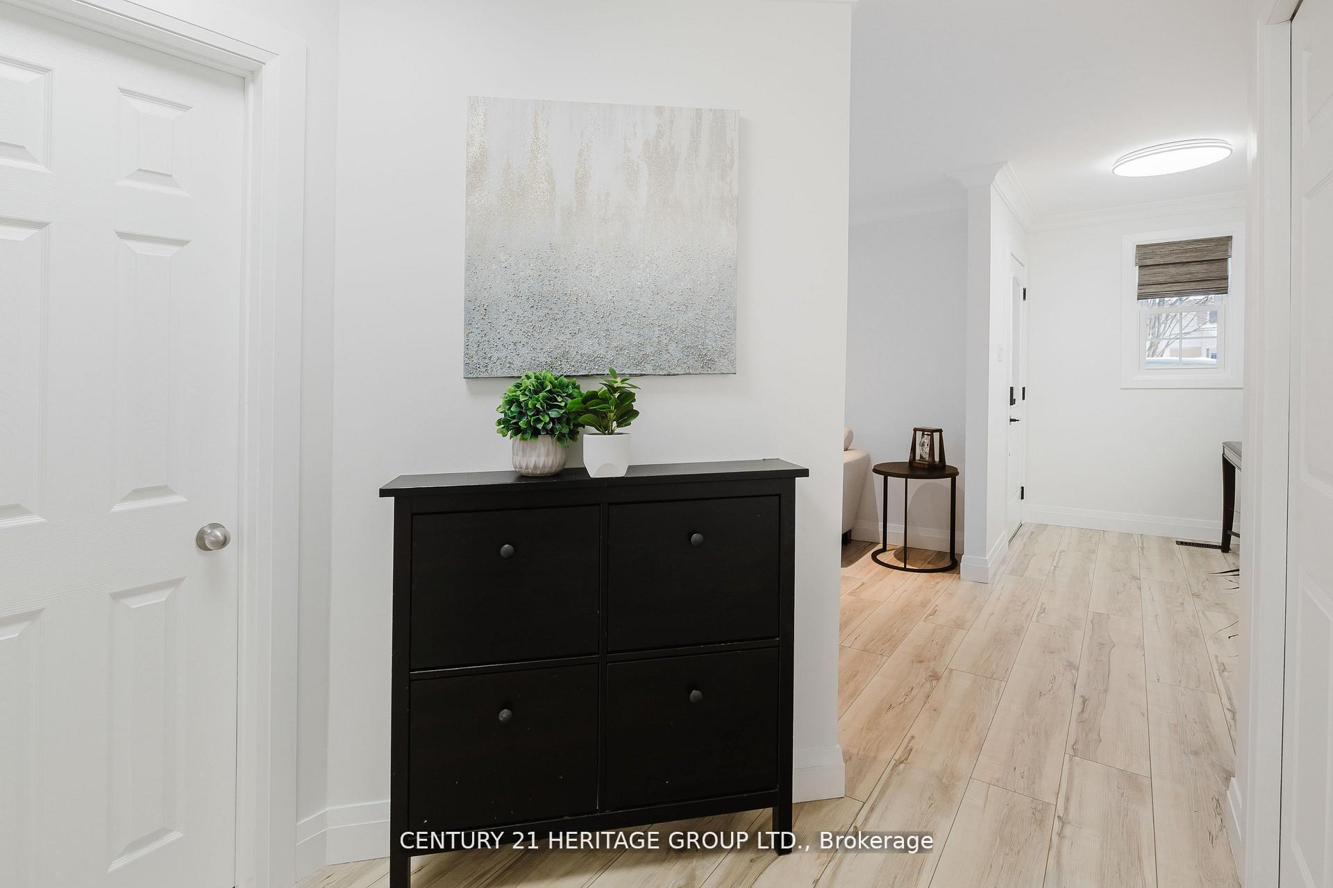 Photo 17 of 7 Crawford Circle, New Tecumseth, Beeton — HOMEH