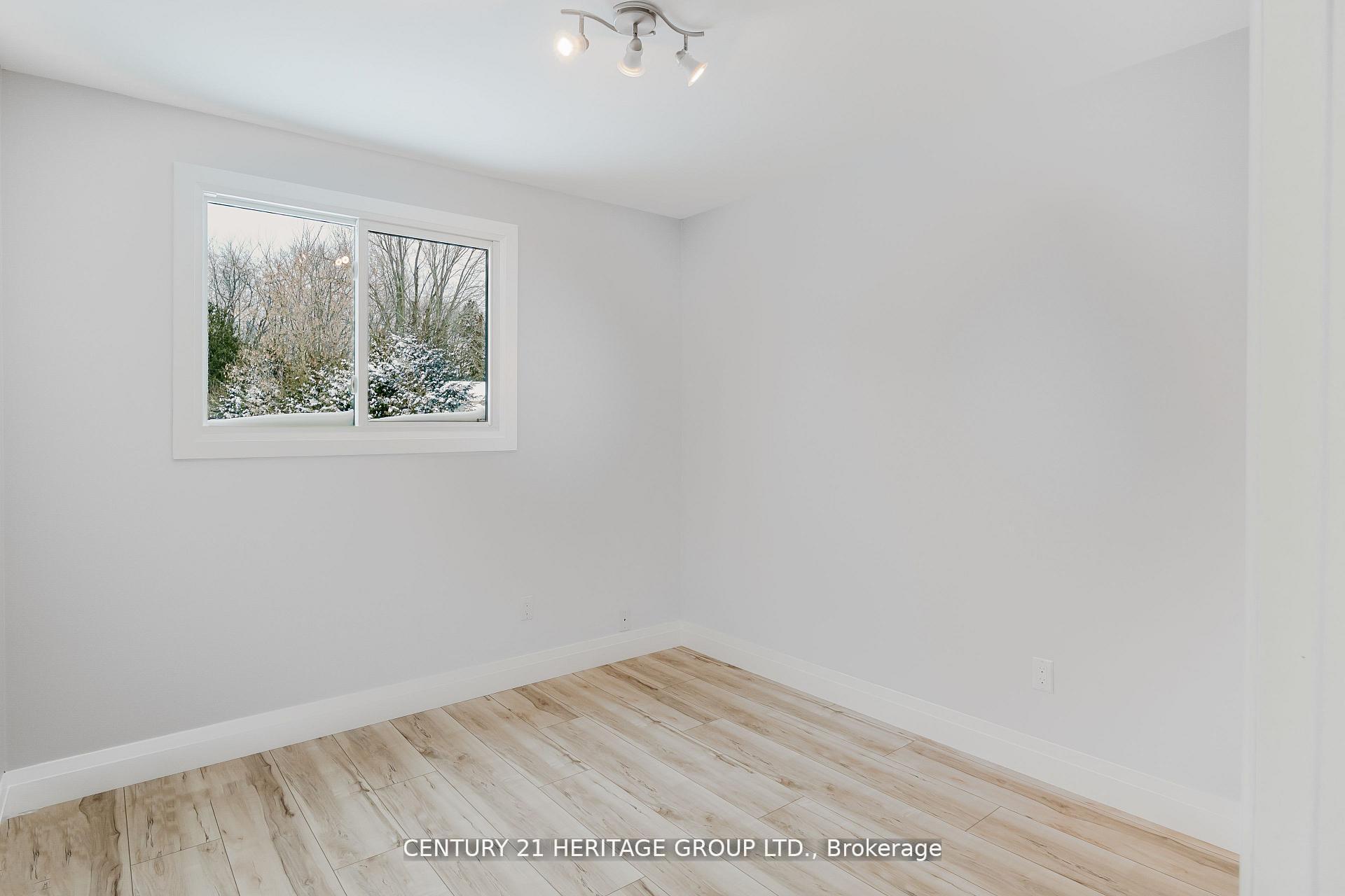 Photo 24 of 7 Crawford Circle, New Tecumseth, Beeton — HOMEH