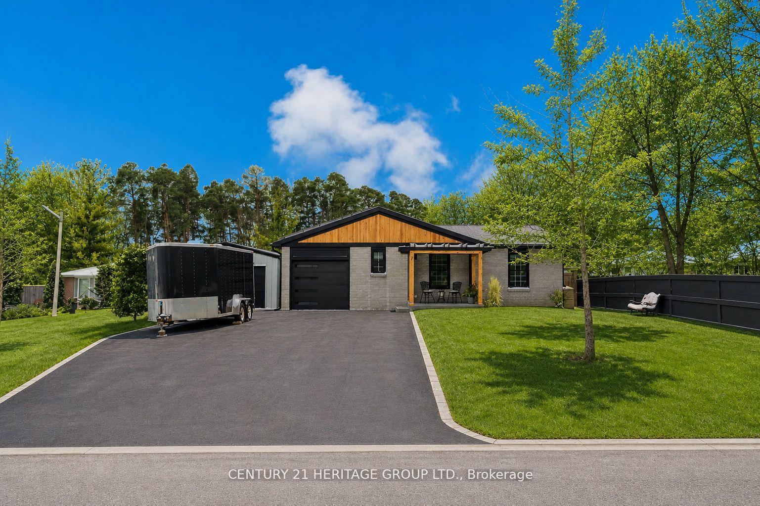 Photo 36 of 7 Crawford Circle, New Tecumseth, Beeton — HOMEH