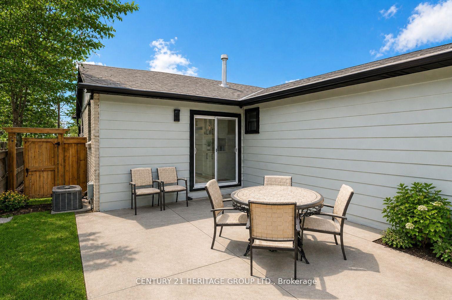 Photo 40 of 7 Crawford Circle, New Tecumseth, Beeton — HOMEH