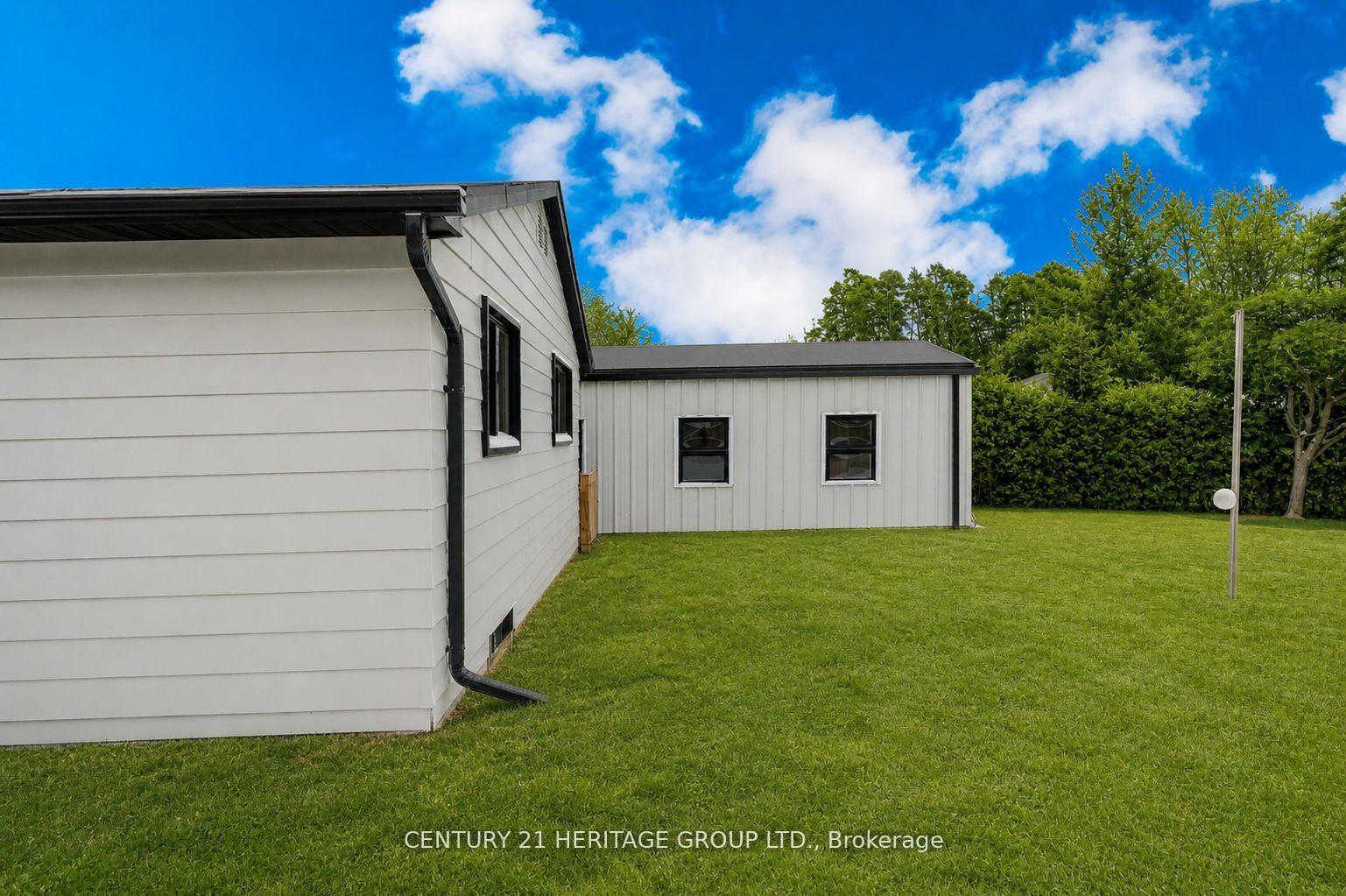 Photo 41 of 7 Crawford Circle, New Tecumseth, Beeton — HOMEH