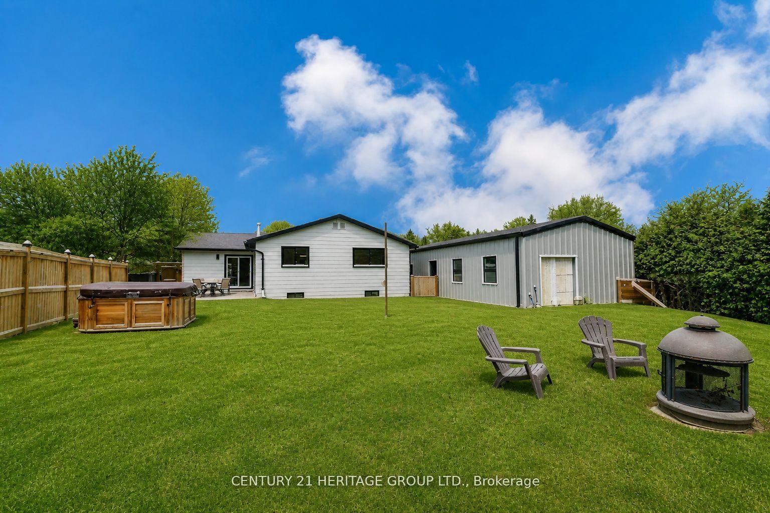 Photo 43 of 7 Crawford Circle, New Tecumseth, Beeton — HOMEH