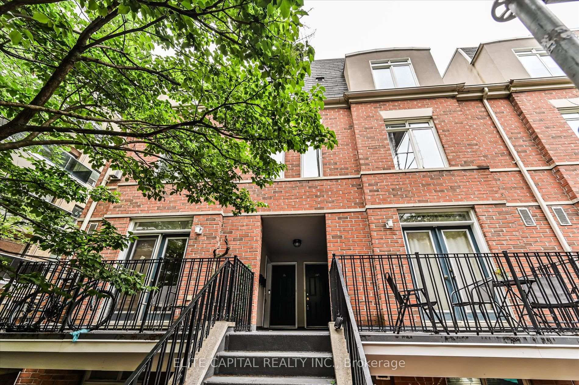 Photo of Unit 369, 415 Jarvis Street