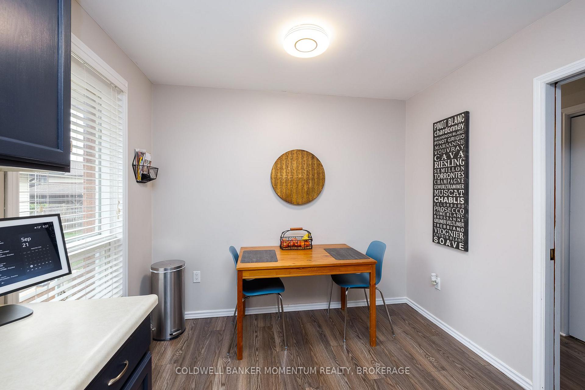 Photo 11 of 7439 Nasrullah Crescent, Niagara Falls, West Wood — HOMEH