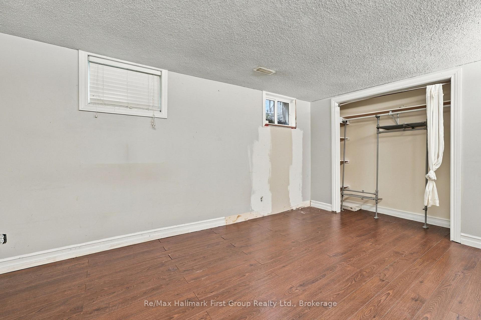 Photo 23 of 31 First Avenue, Quinte West, Trenton Ward — HOMEH