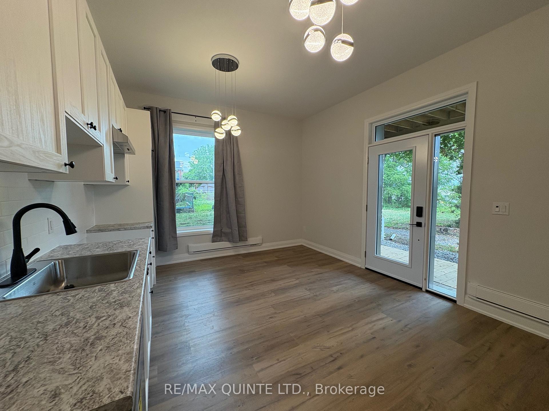 Photo 3 of Unit 2, 22 McGill Street, Quinte West, Trenton Ward — HOMEH
