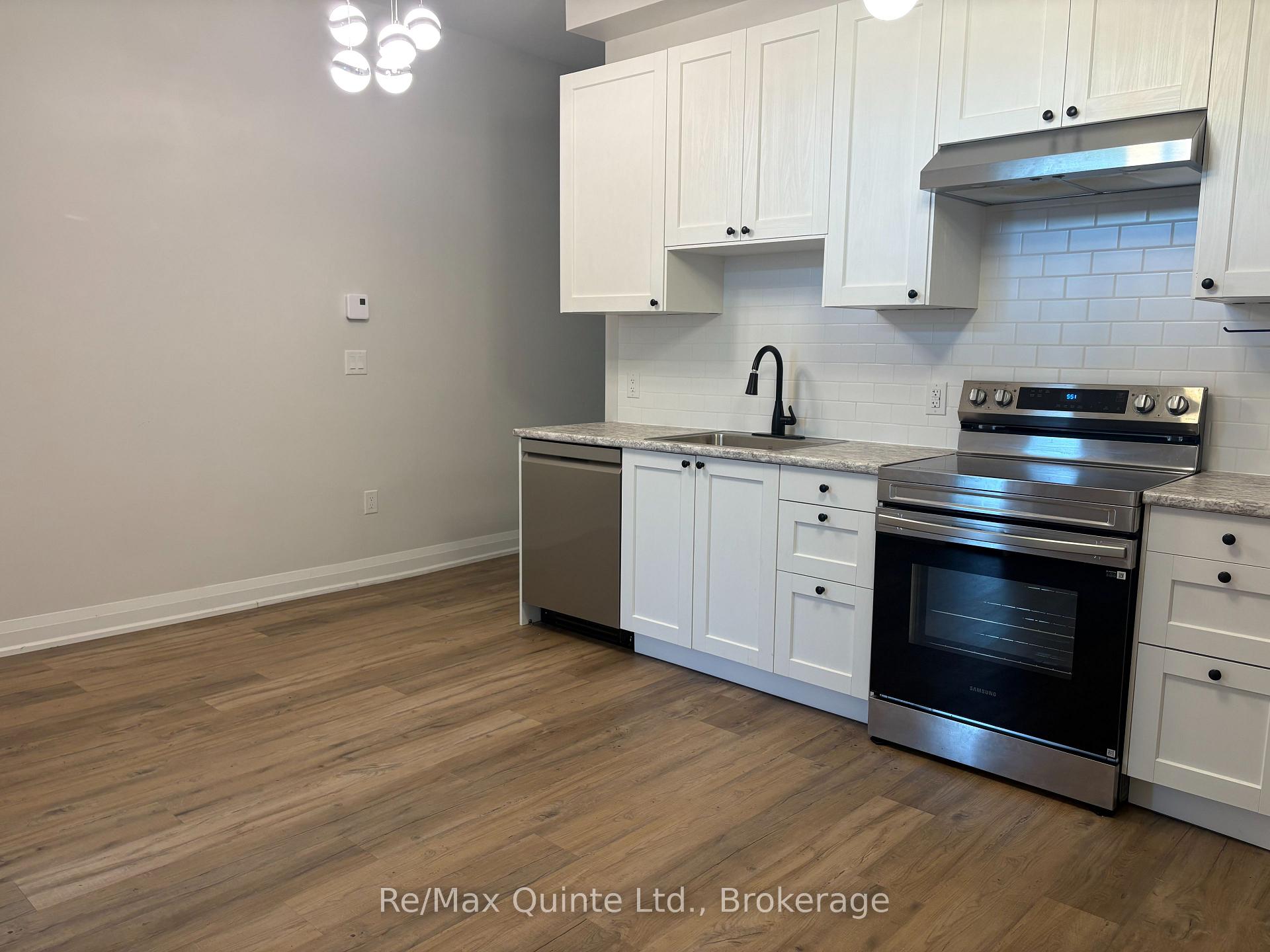 Photo 6 of Unit 2, 22 McGill Street, Quinte West, Trenton Ward — HOMEH