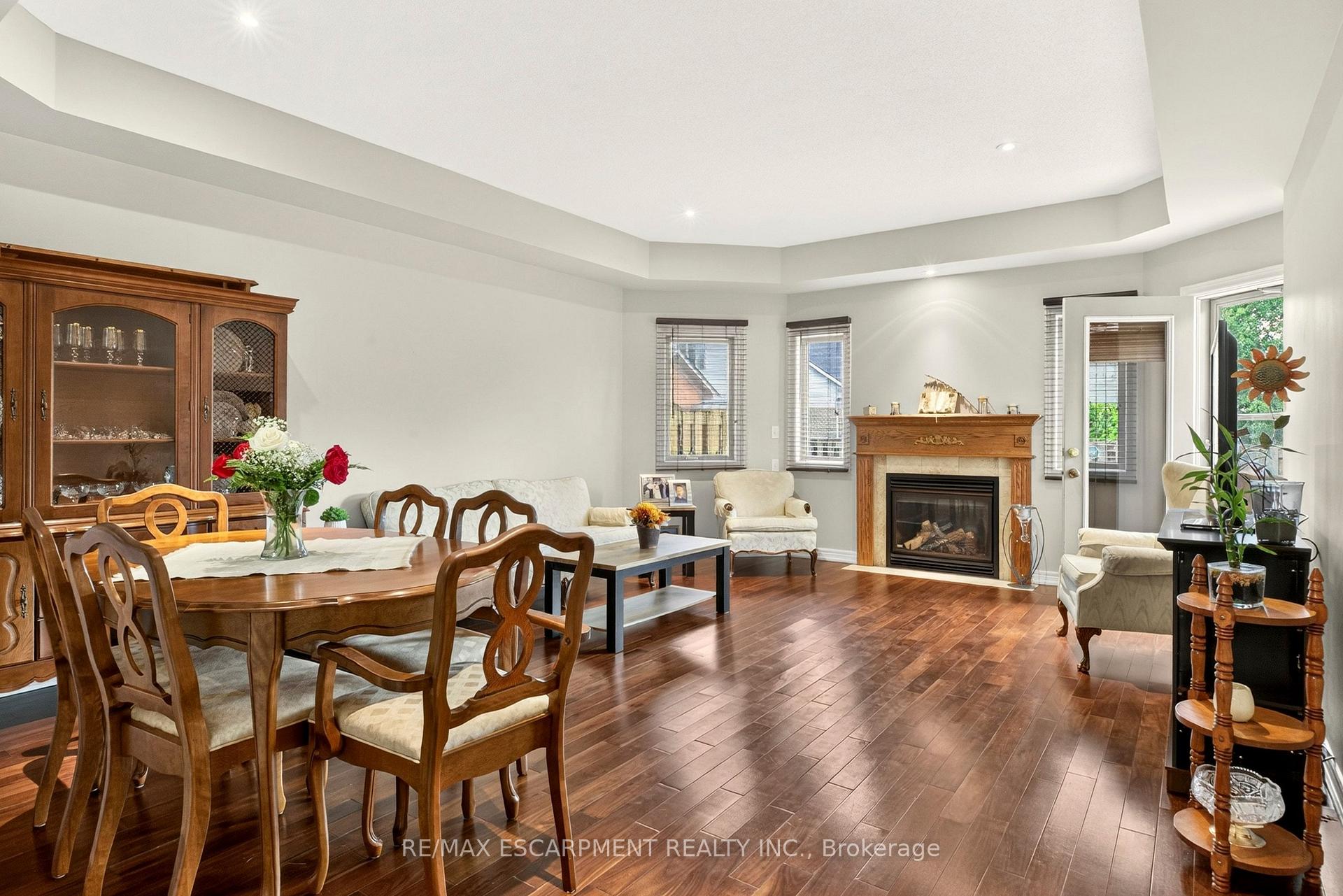 Photo 7 of Unit 15, 130 Southbrook Drive, Hamilton, Binbrook — HOMEH