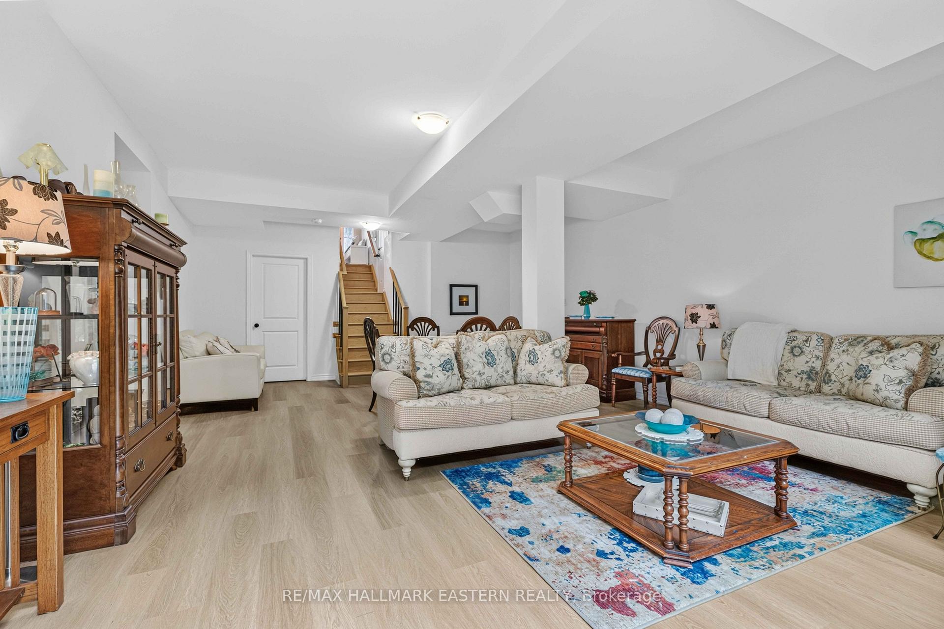 Photo 9 of 68 Connolly Road, Kawartha Lakes, Lindsay — HOMEH