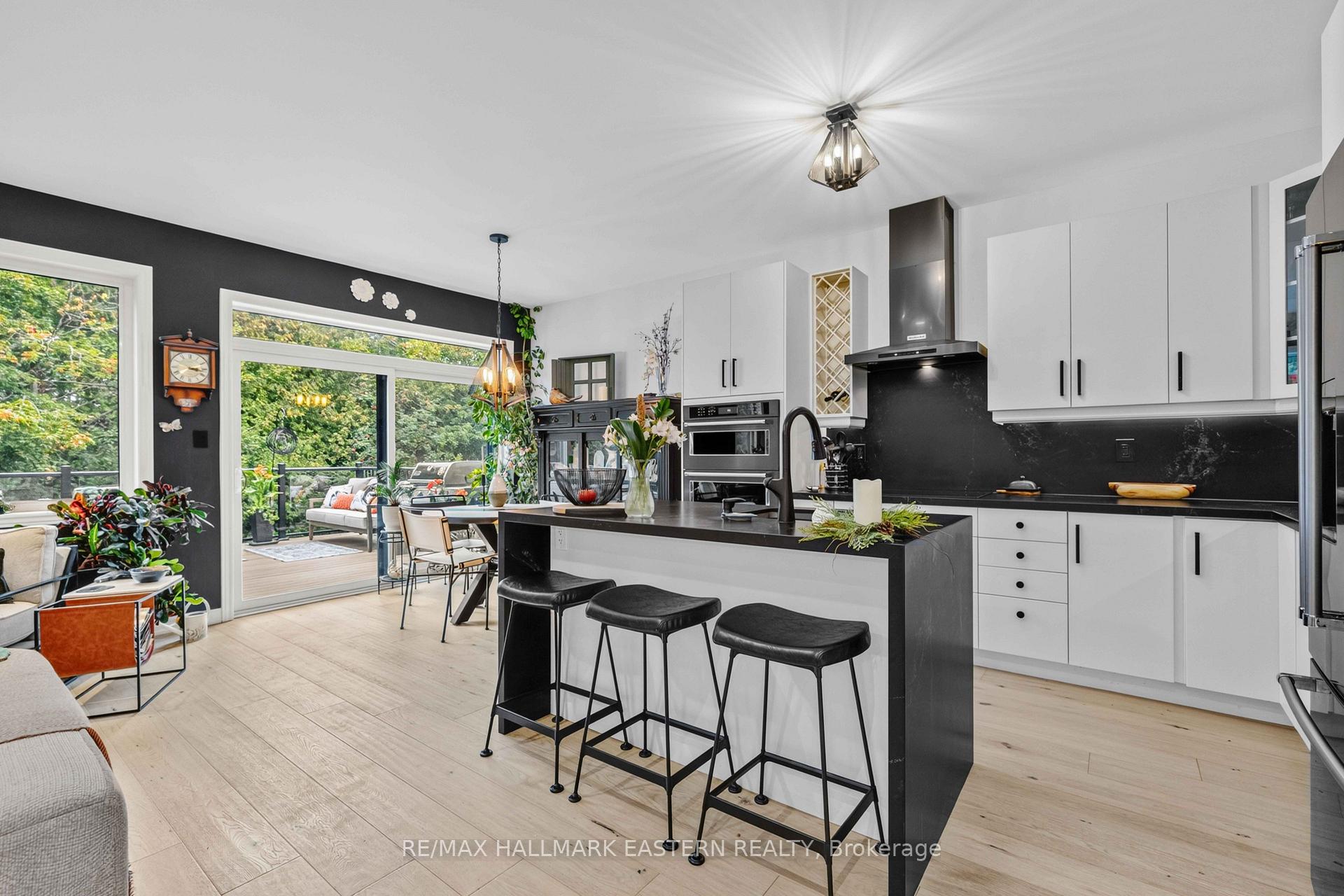 Photo 16 of 68 Connolly Road, Kawartha Lakes, Lindsay — HOMEH