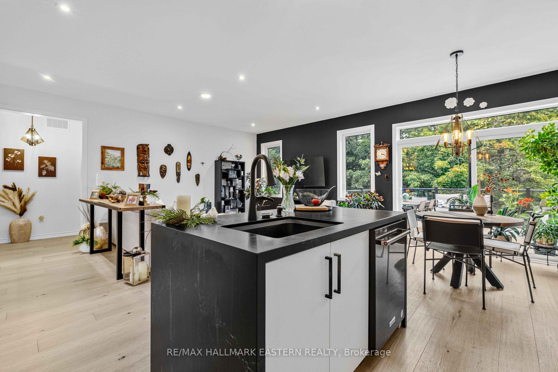 Photo 18 of 68 Connolly Road, Kawartha Lakes, Lindsay — HOMEH