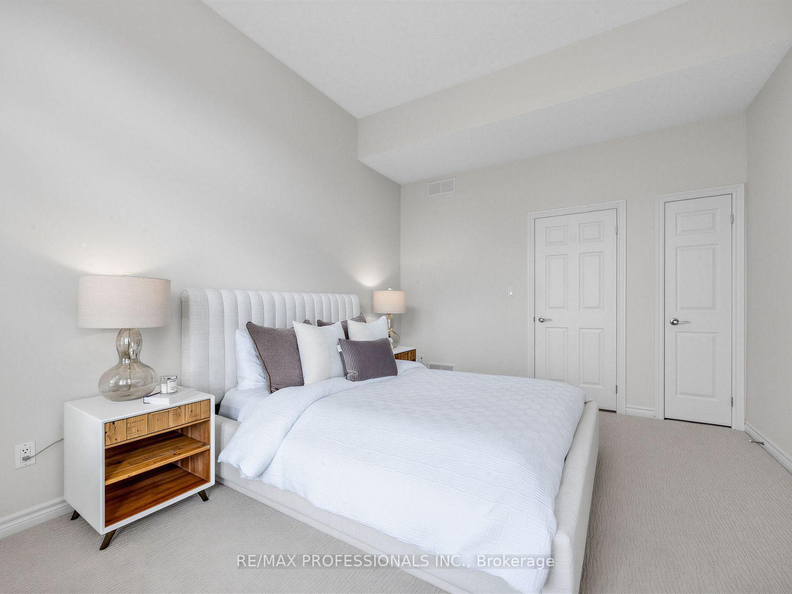 Photo 32 of 360 Britannia Avenue E, Oshawa, Kedron — HOMEH