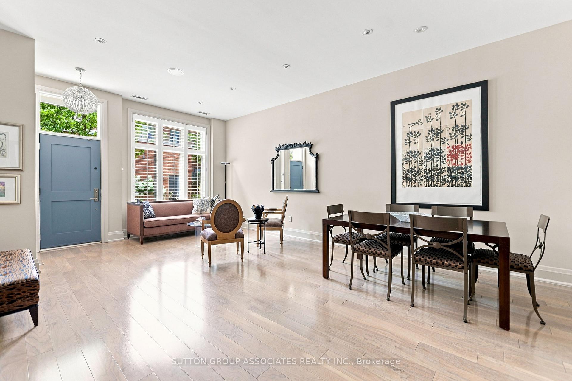 Photo 4 of Unit TH9, 385 Brunswick Avenue, Toronto, The Annex — HOMEH