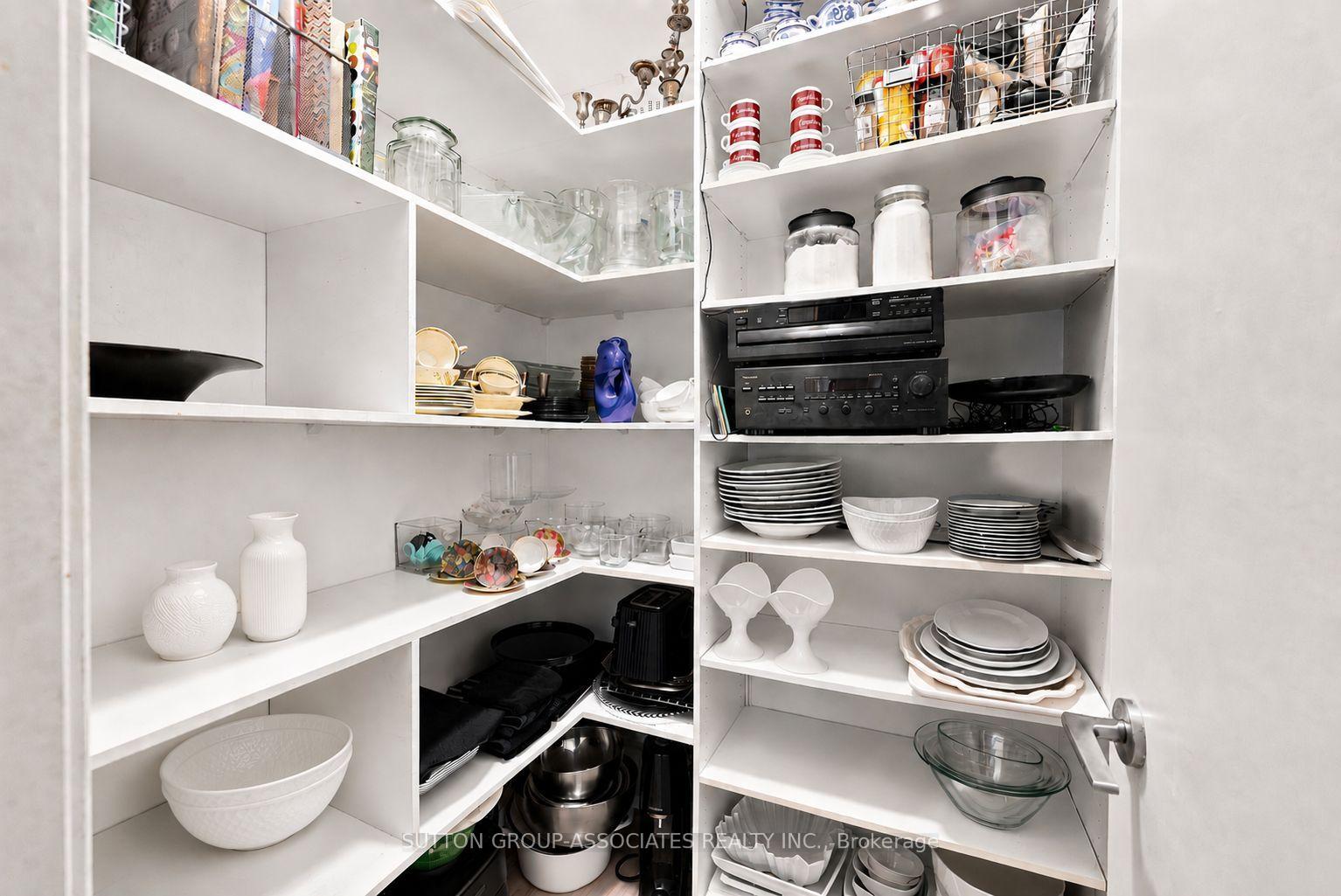 Photo 13 of Unit TH9, 385 Brunswick Avenue, Toronto, The Annex — HOMEH