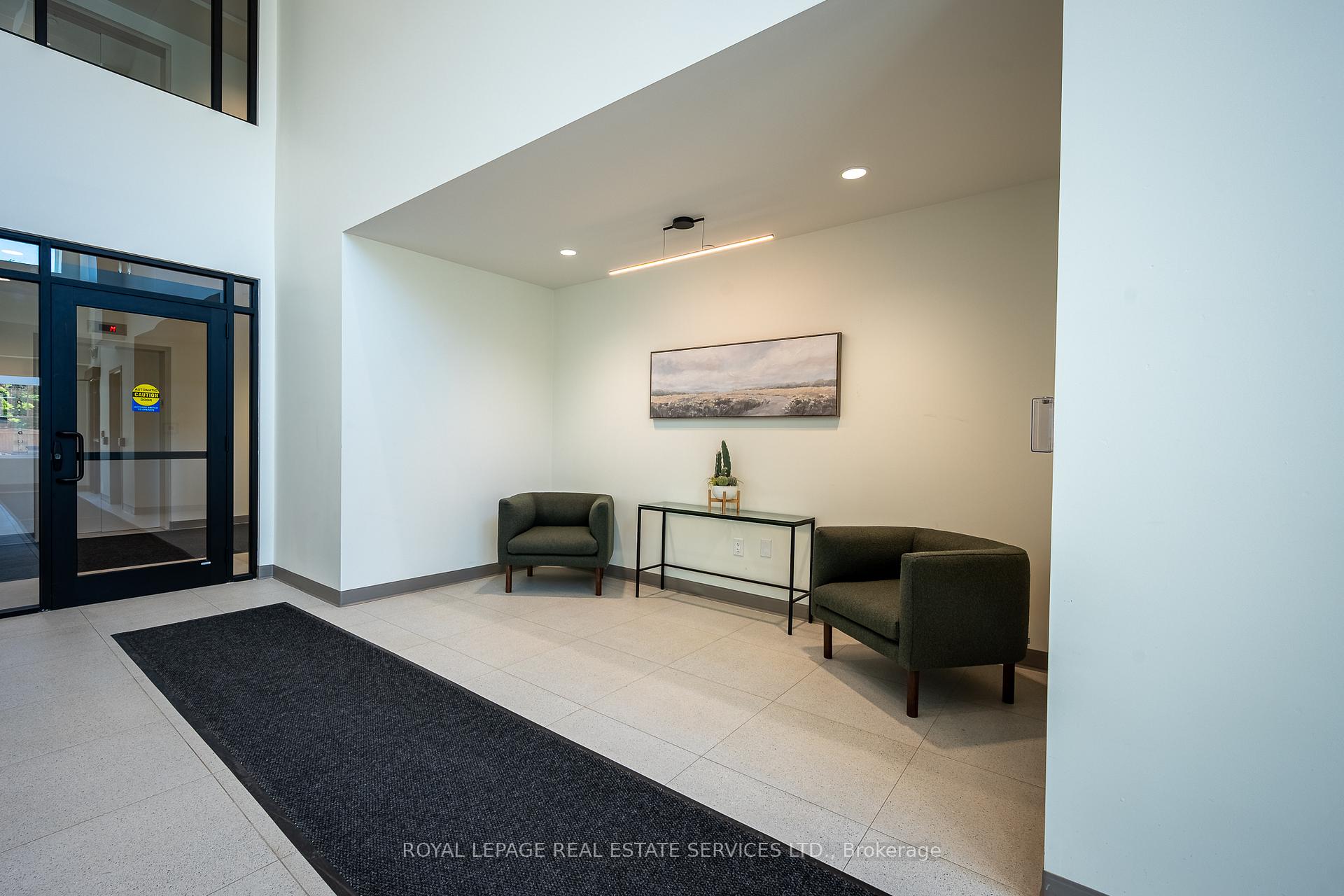 Photo 5 of Unit 314, 121 Mary Street, Clearview, Creemore — HOMEH