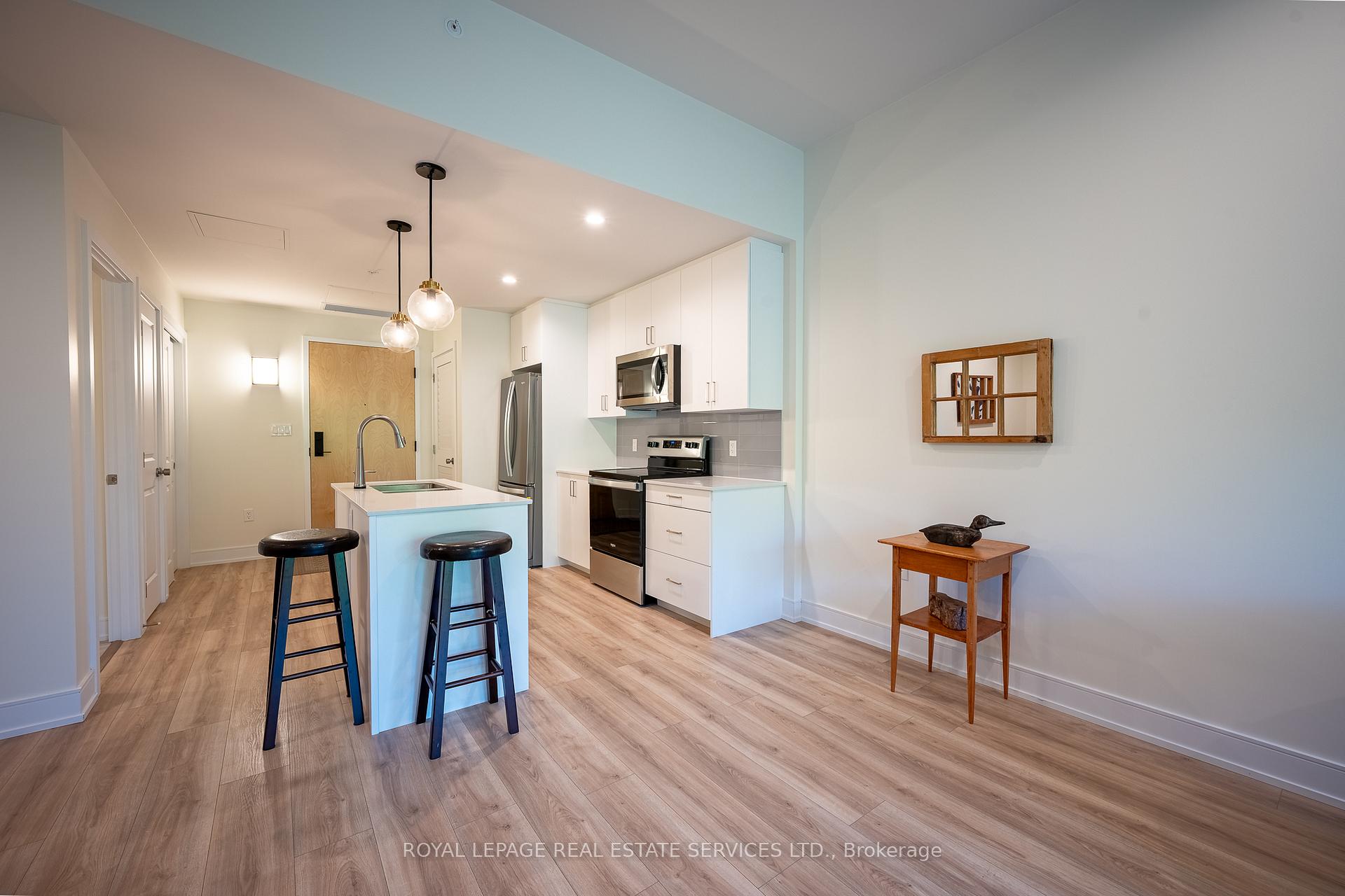 Photo 9 of Unit 314, 121 Mary Street, Clearview, Creemore — HOMEH