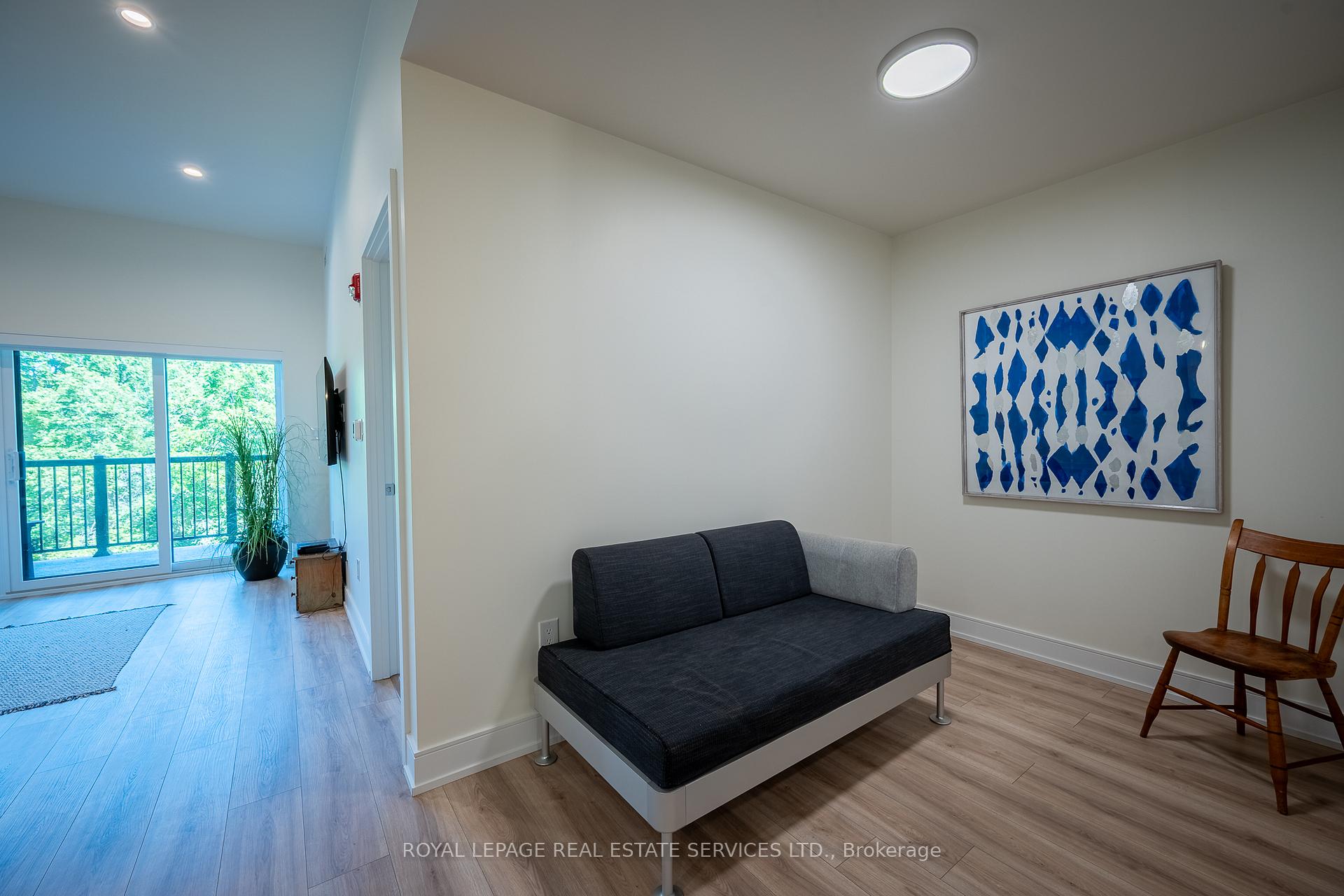 Photo 10 of Unit 314, 121 Mary Street, Clearview, Creemore — HOMEH