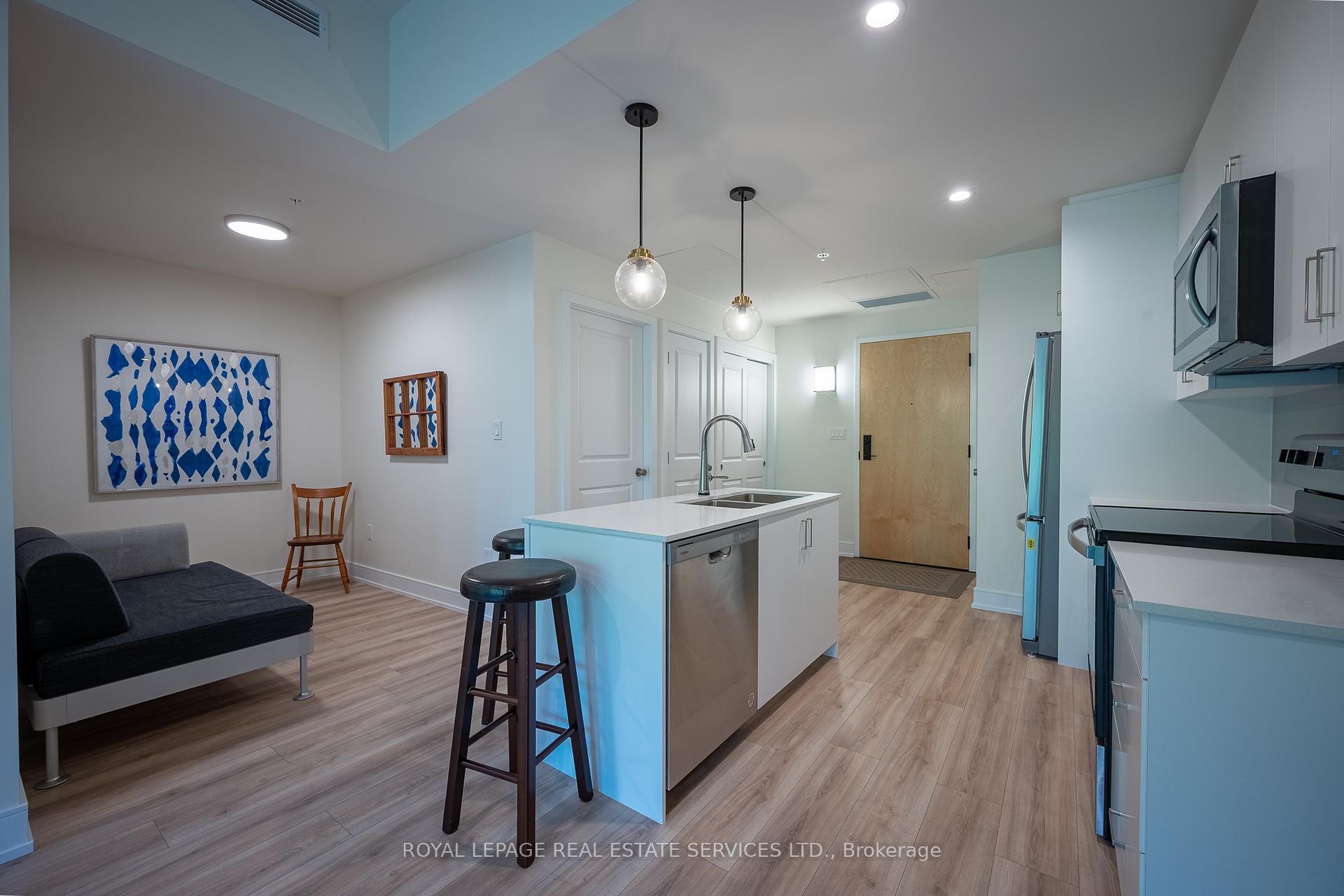 Photo 11 of Unit 314, 121 Mary Street, Clearview, Creemore — HOMEH
