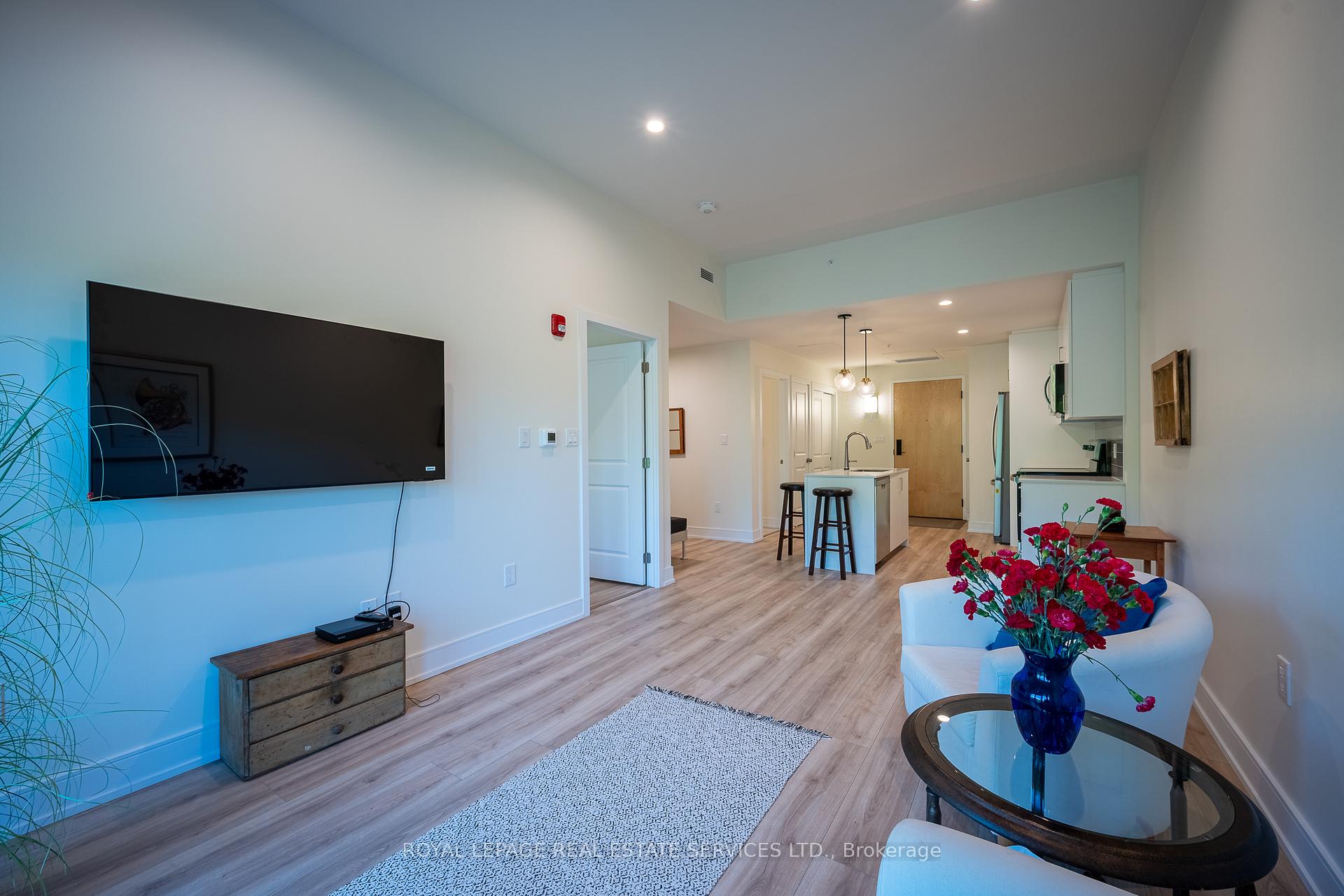 Photo 14 of Unit 314, 121 Mary Street, Clearview, Creemore — HOMEH