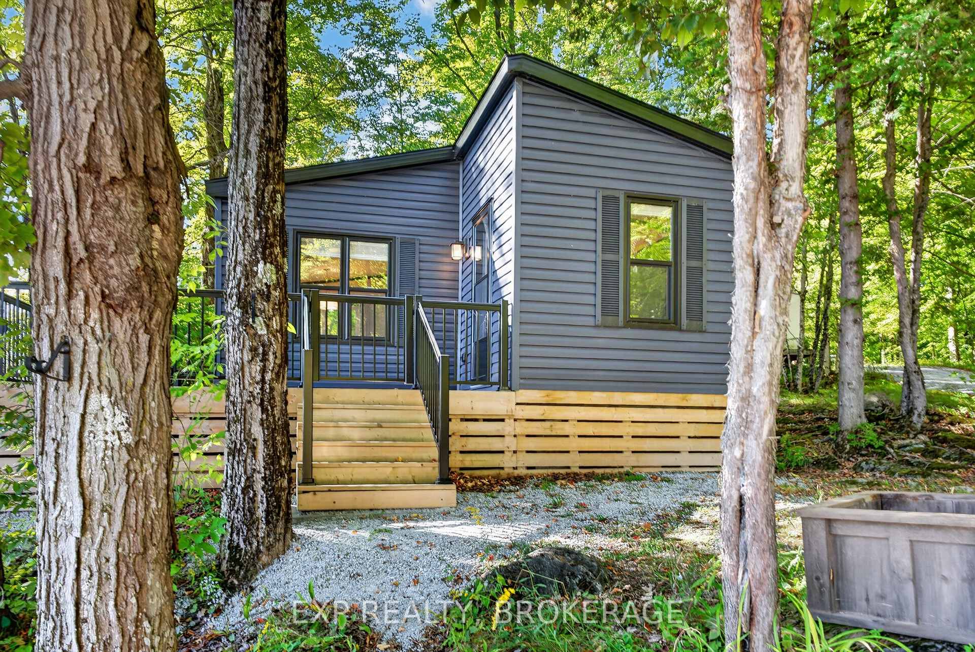 Photo of Unit Site OR336, 1091 O'Reilly Lake Lane