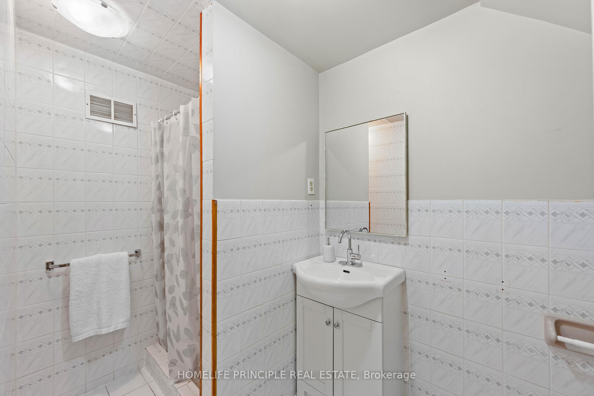 Photo 13 of Unit Basement, 69 Wintergreen Road, North York, Downsview-Roding-CFB — HOMEH