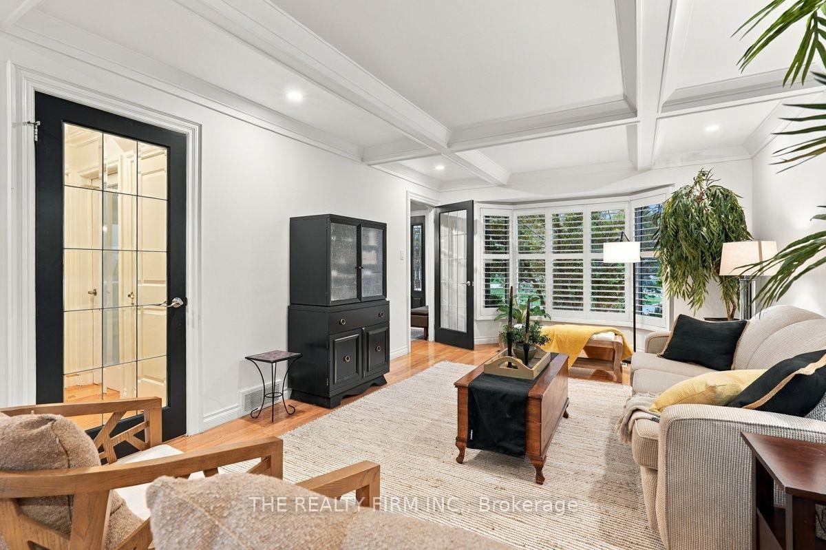 Photo 8 of 40 Leland Place, London, South M — HOMEH