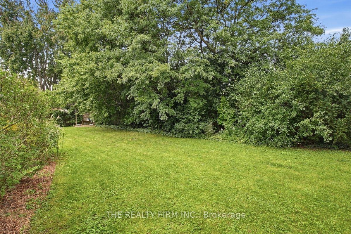 Photo 43 of 40 Leland Place, London, South M — HOMEH