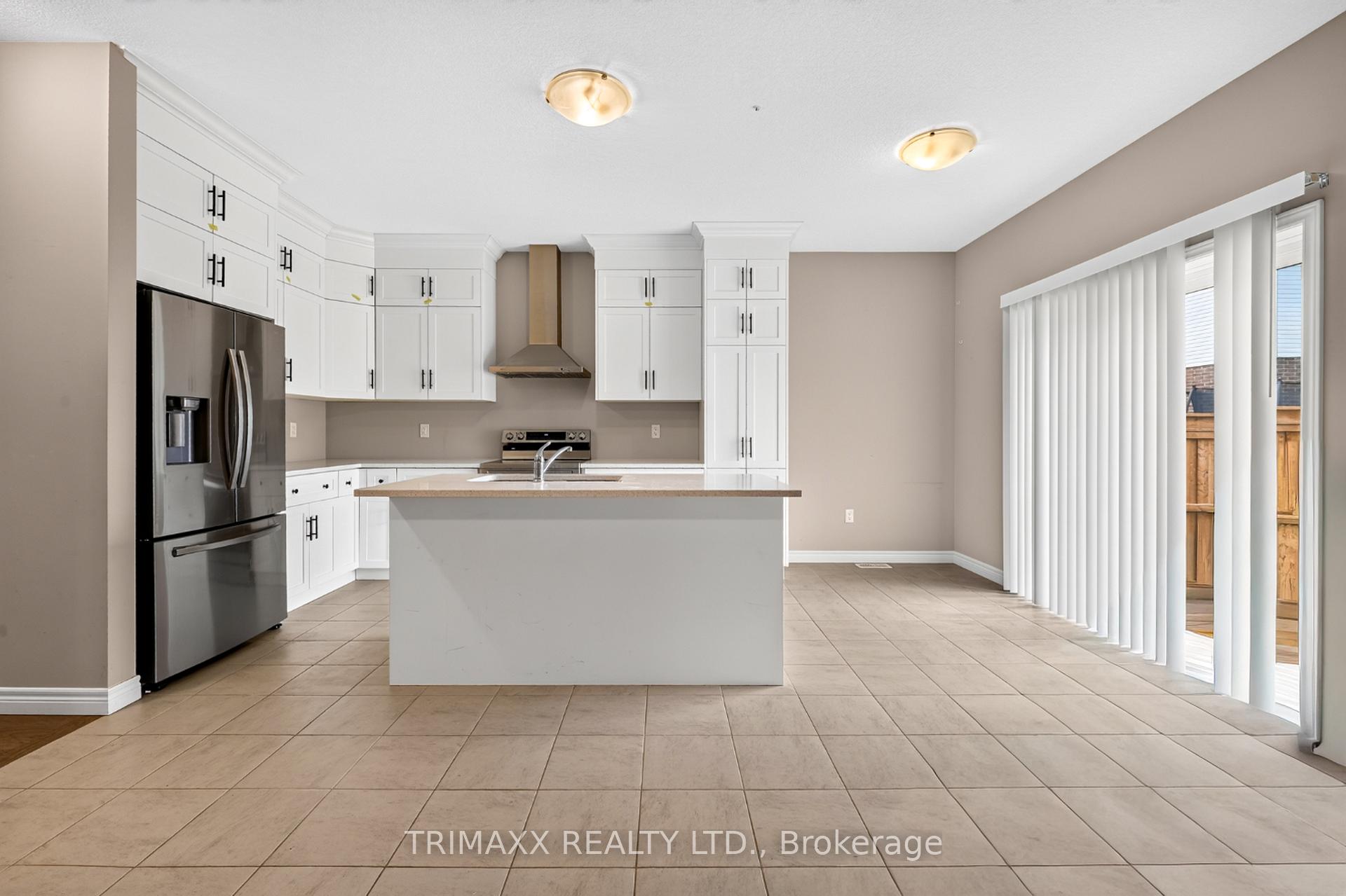Photo 6 of 104 Tartan Avenue, Kitchener, Huron Park — HOMEH