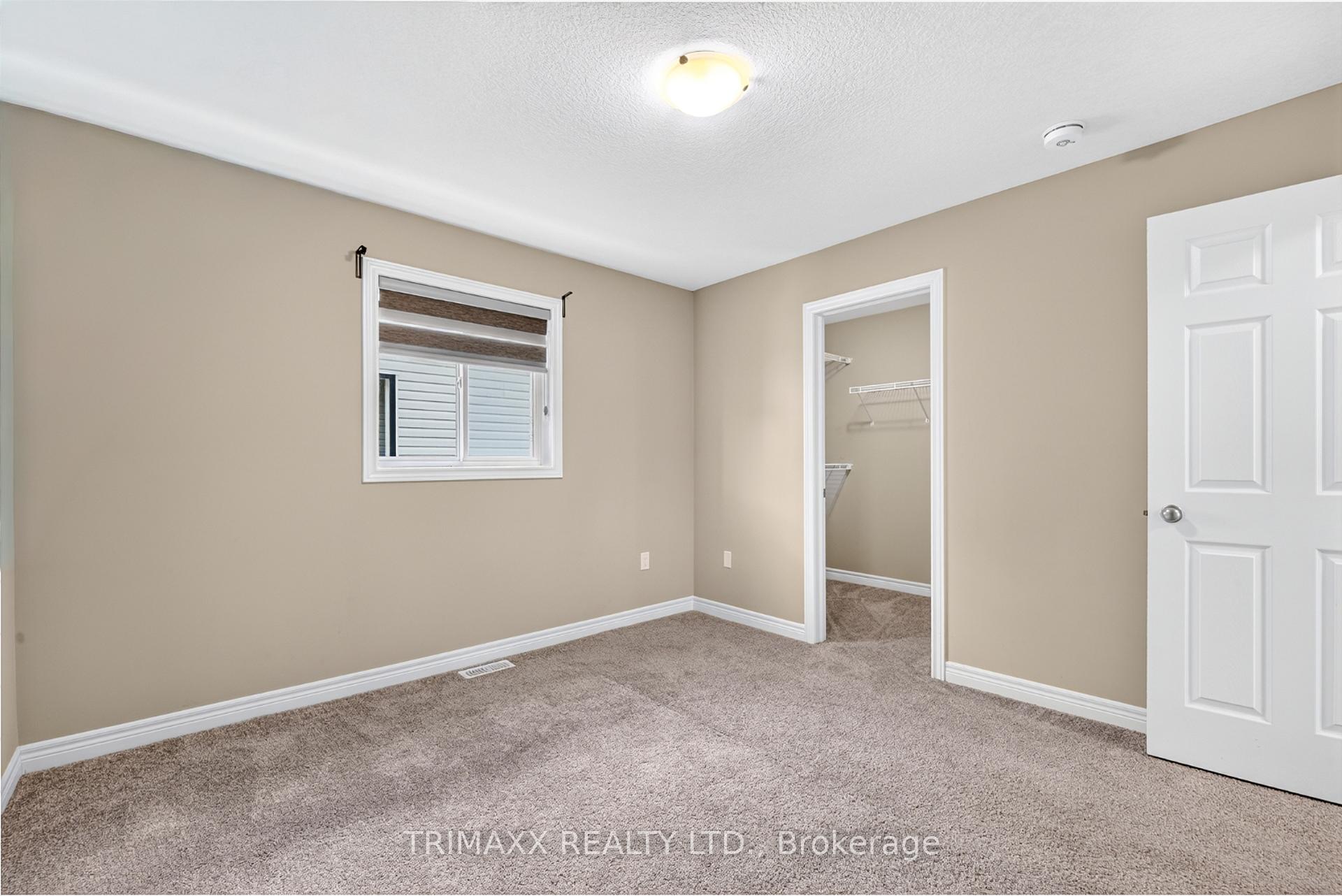 Photo 32 of 104 Tartan Avenue, Kitchener, Huron Park — HOMEH