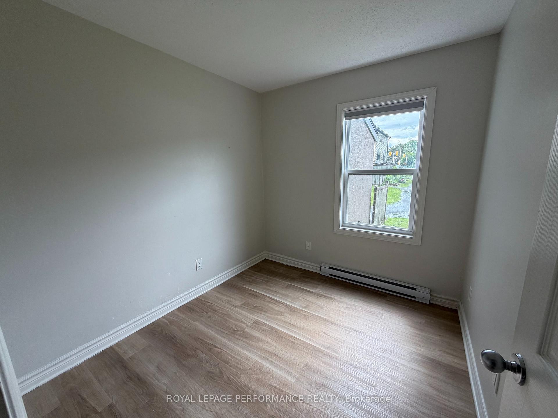 Photo 14 of Unit 22, 1250 Mcwatters Road, Ottawa, Queensway Terrace South/Ridgeview — HOMEH