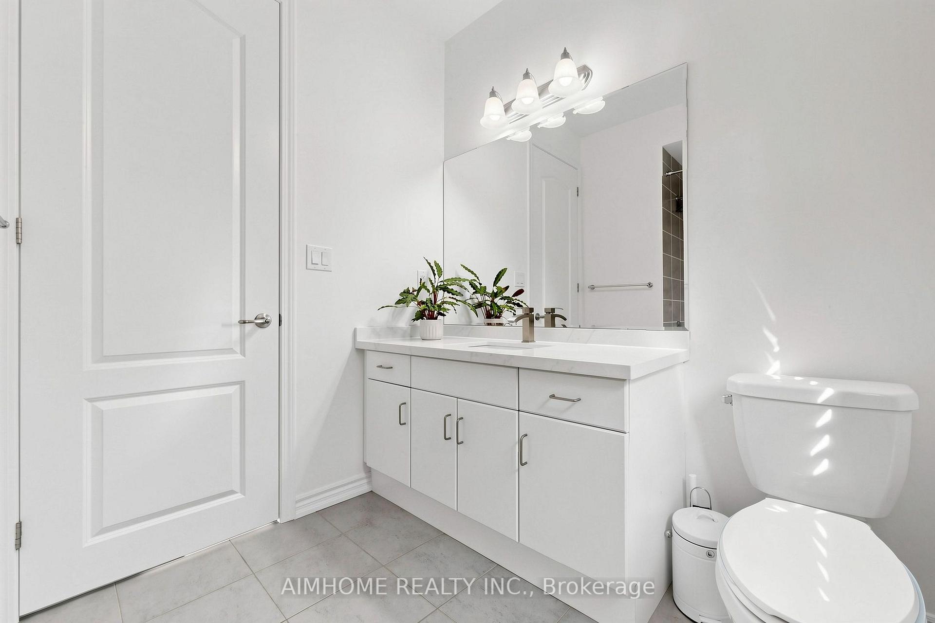 Photo 30 of 48 Pierre Berton Boulevard, Vaughan, Kleinburg — HOMEH