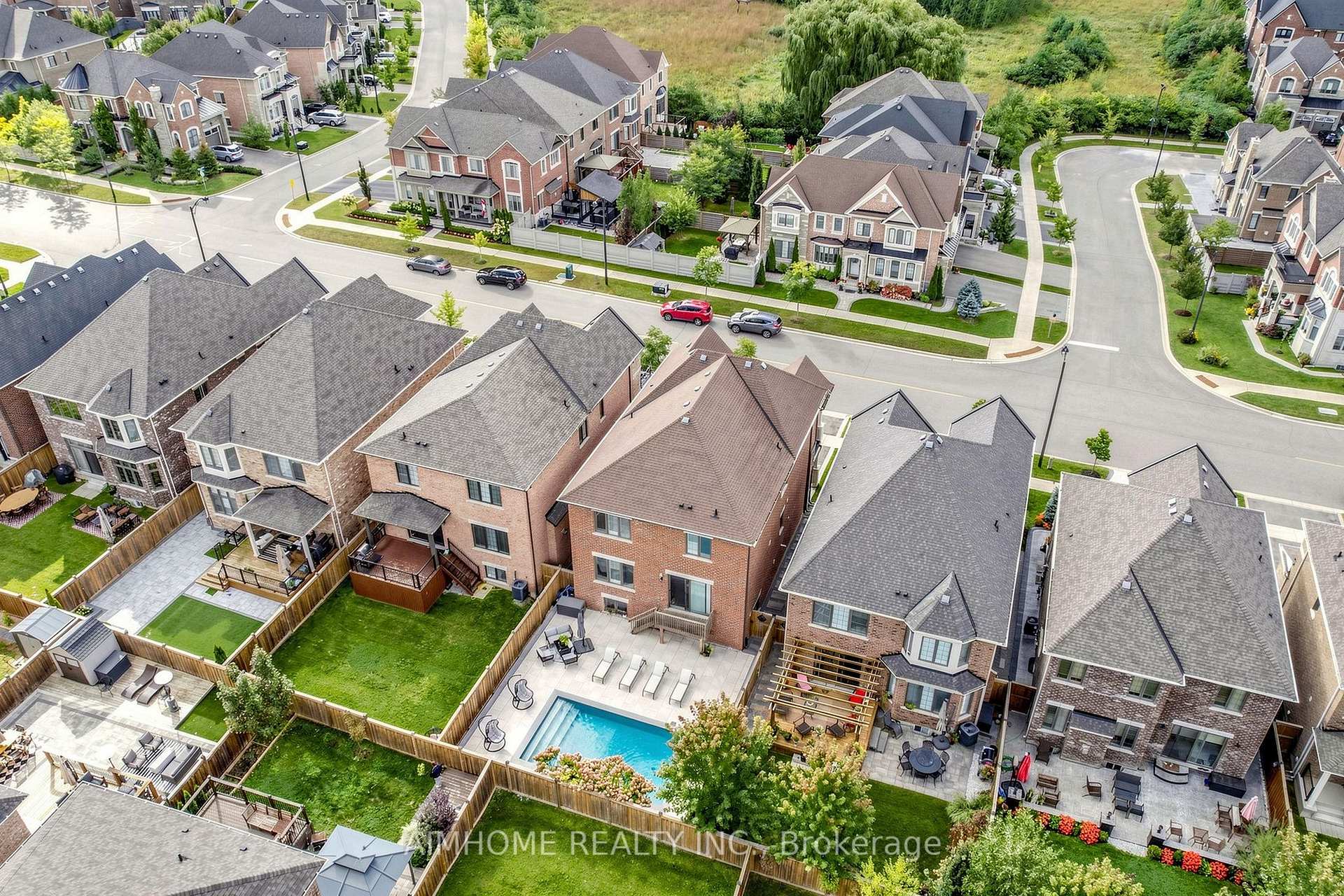 Photo 49 of 48 Pierre Berton Boulevard, Vaughan, Kleinburg — HOMEH