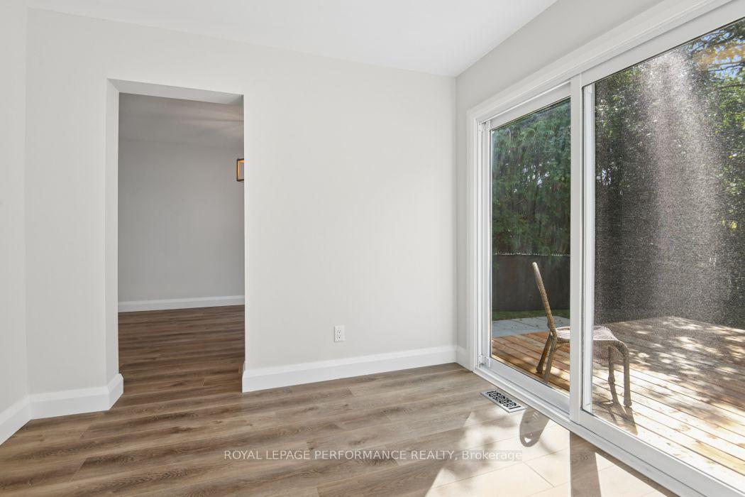 Photo 15 of 602 Brome Crescent, Ottawa, Fallingbrook/Ridgemount — HOMEH