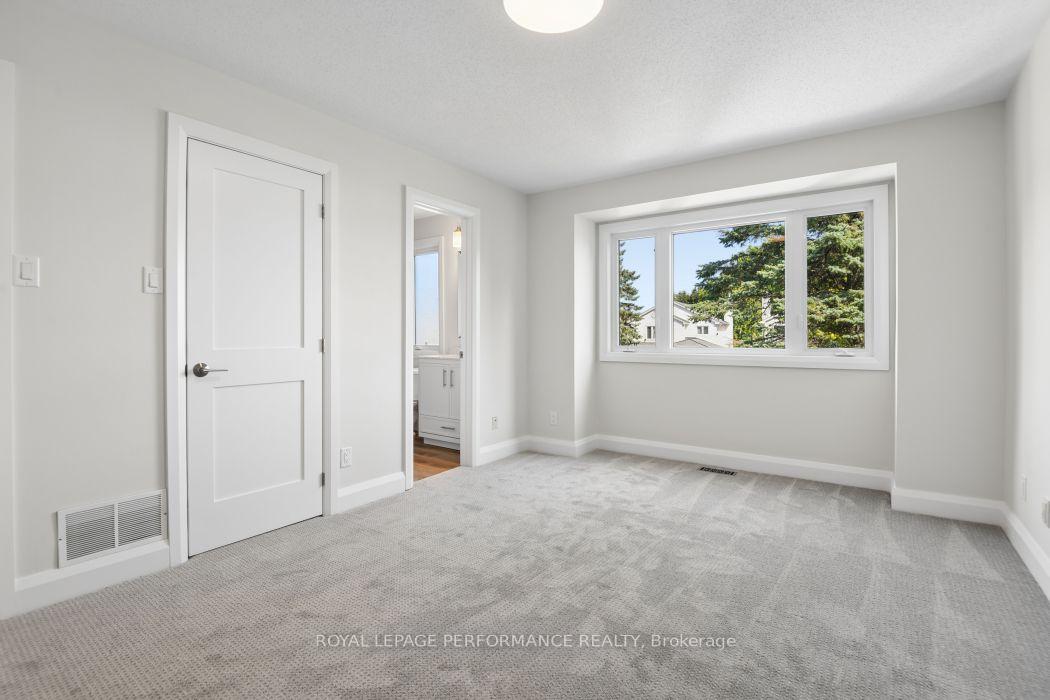 Photo 19 of 602 Brome Crescent, Ottawa, Fallingbrook/Ridgemount — HOMEH