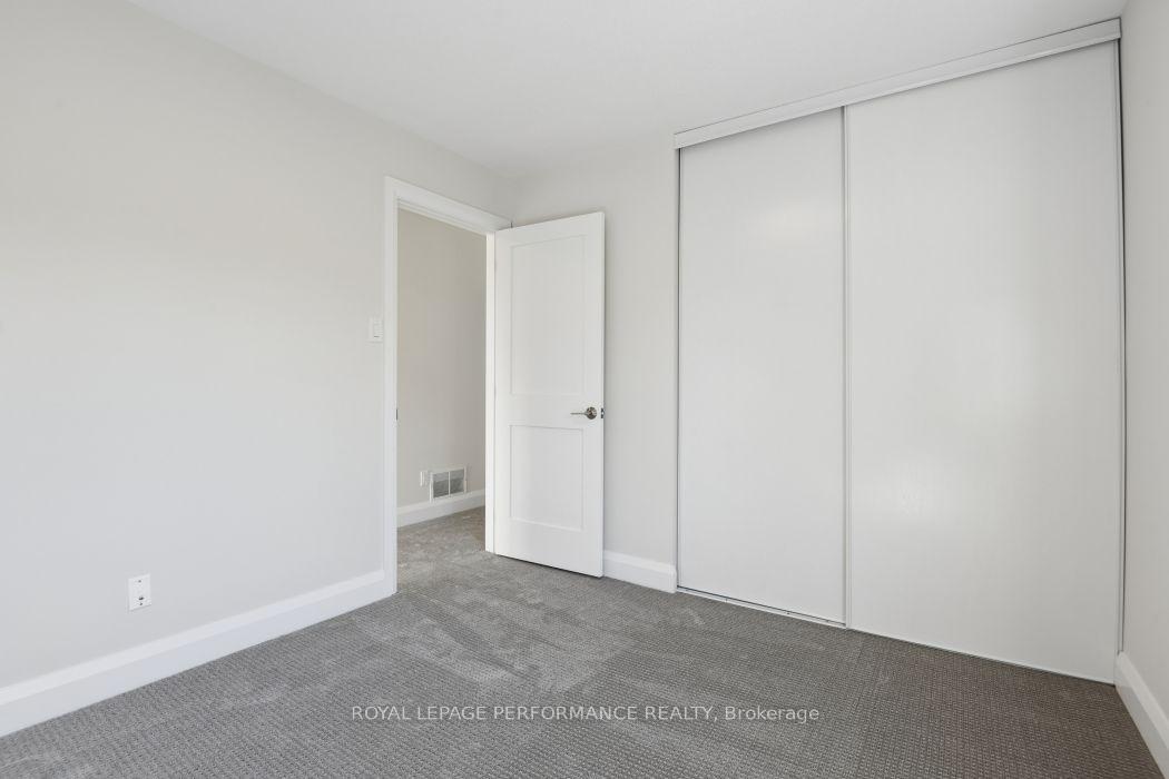 Photo 25 of 602 Brome Crescent, Ottawa, Fallingbrook/Ridgemount — HOMEH
