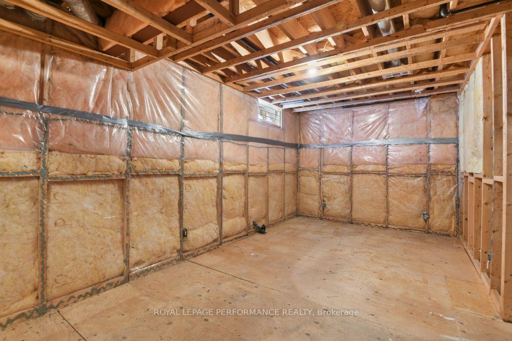 Photo 27 of 602 Brome Crescent, Ottawa, Fallingbrook/Ridgemount — HOMEH