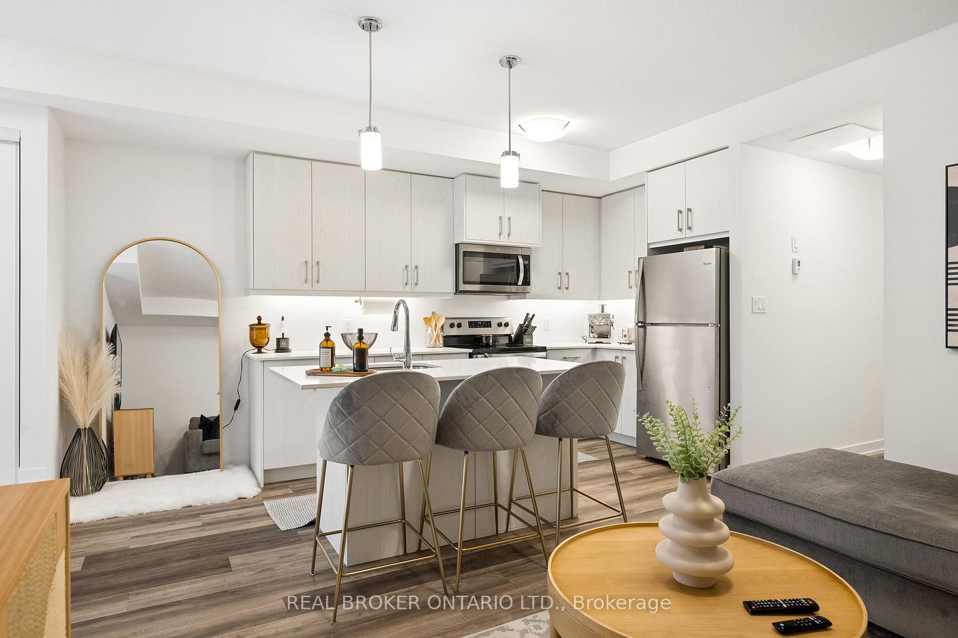 Photo 1 of Unit 1, 10 Palace Street, Kitchener, Laurentian Hills — HOMEH
