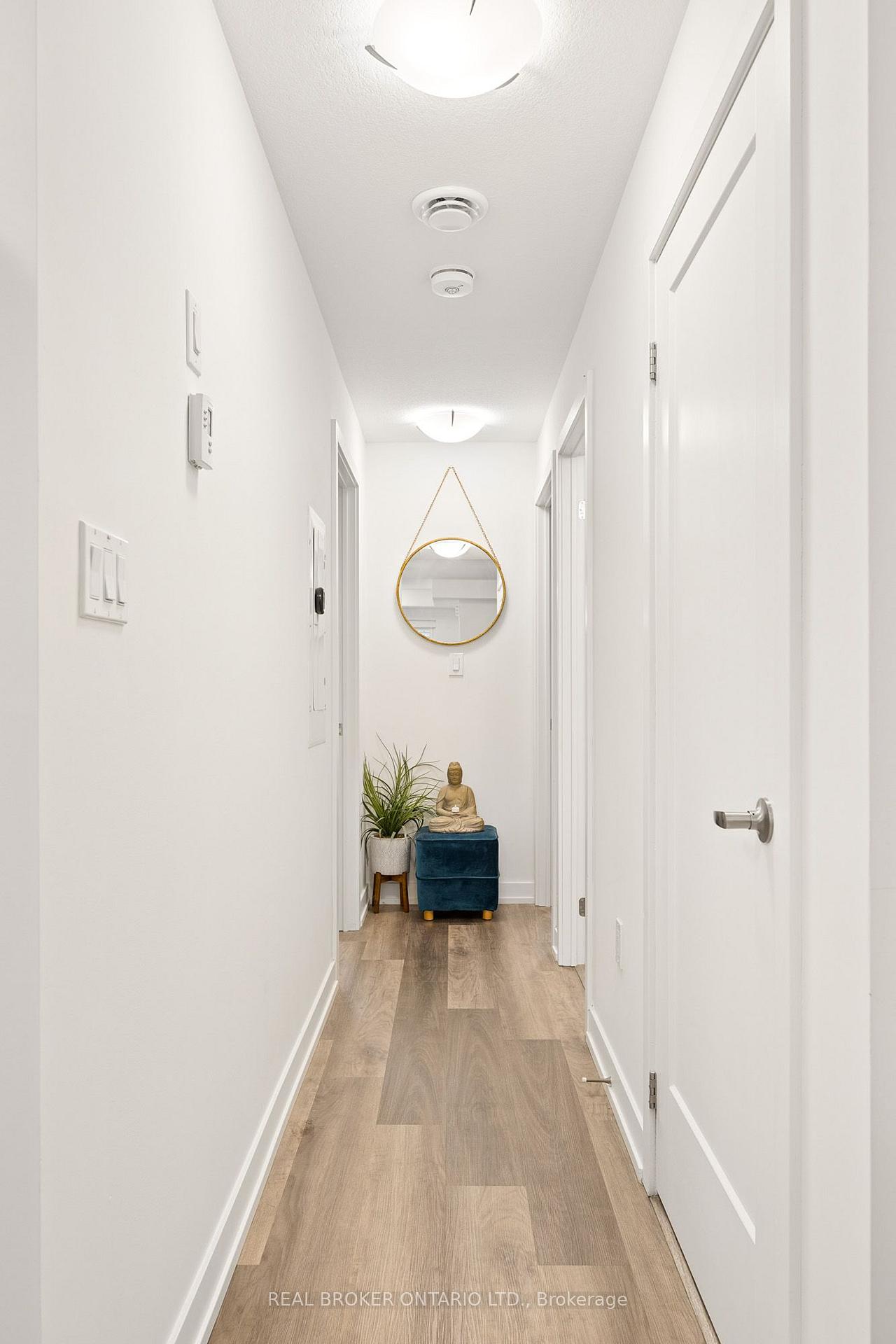 Photo 15 of Unit 1, 10 Palace Street, Kitchener, Laurentian Hills — HOMEH