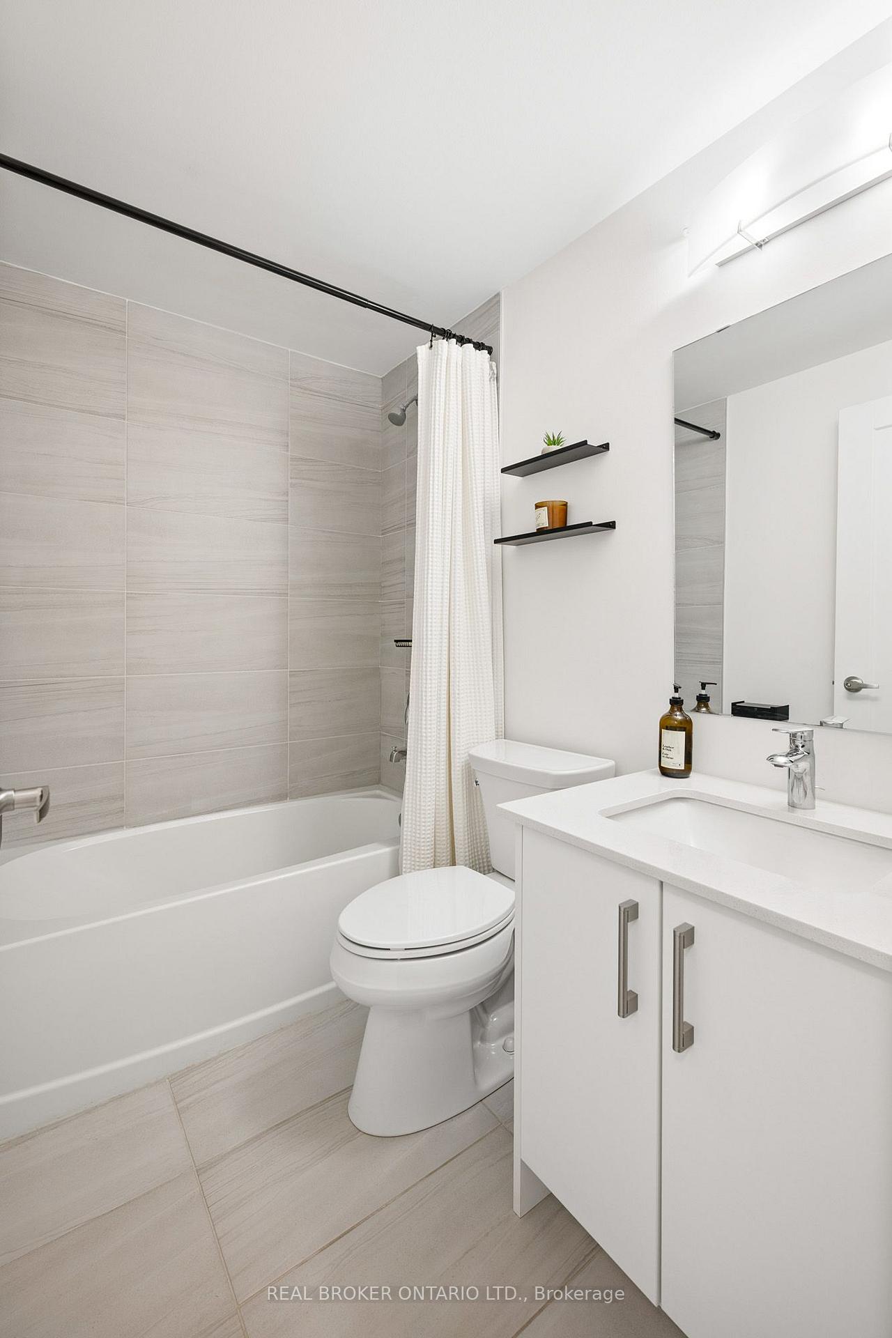 Photo 17 of Unit 1, 10 Palace Street, Kitchener, Laurentian Hills — HOMEH
