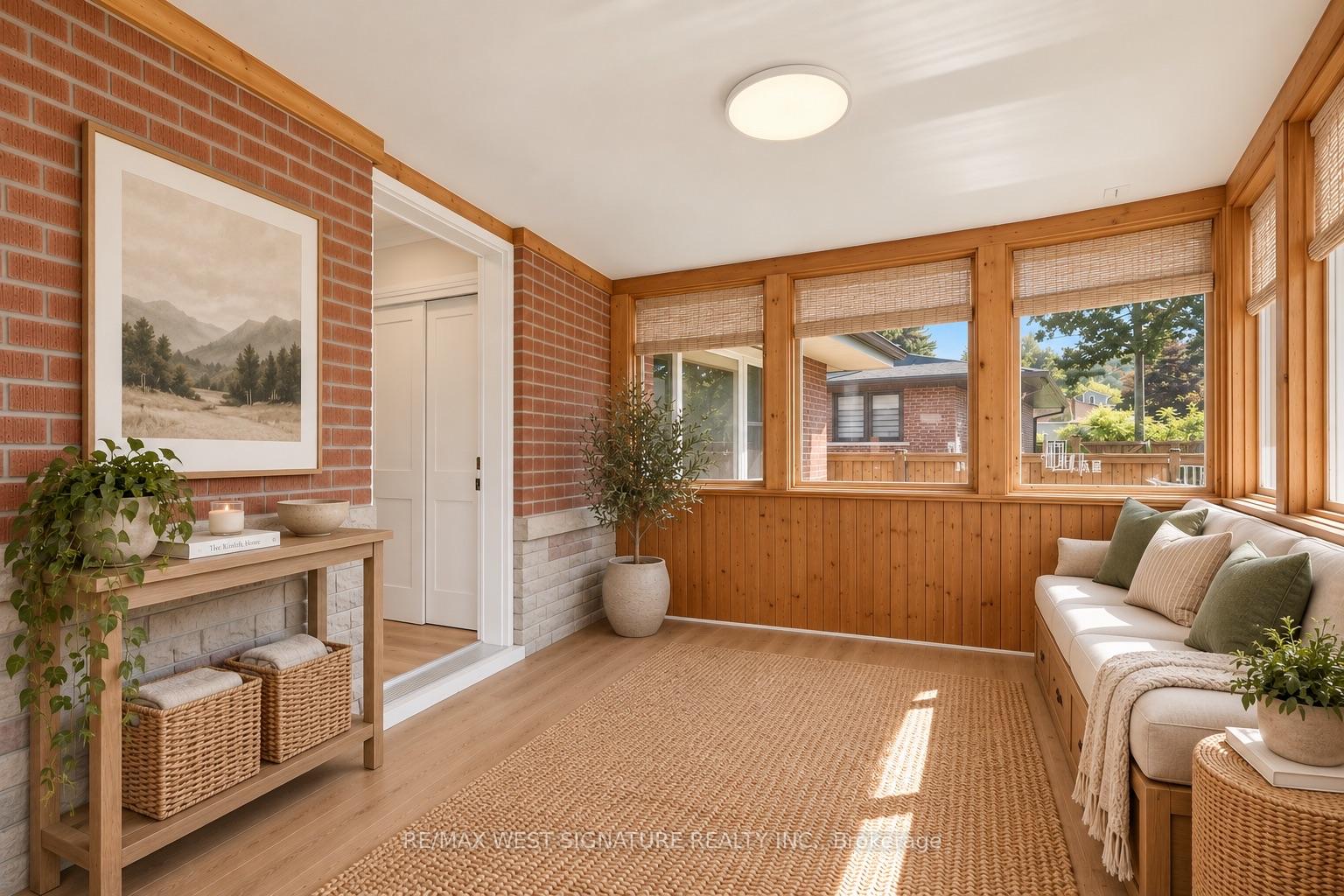 Photo 4 of 55 John Street, Caledon, Bolton East — HOMEH