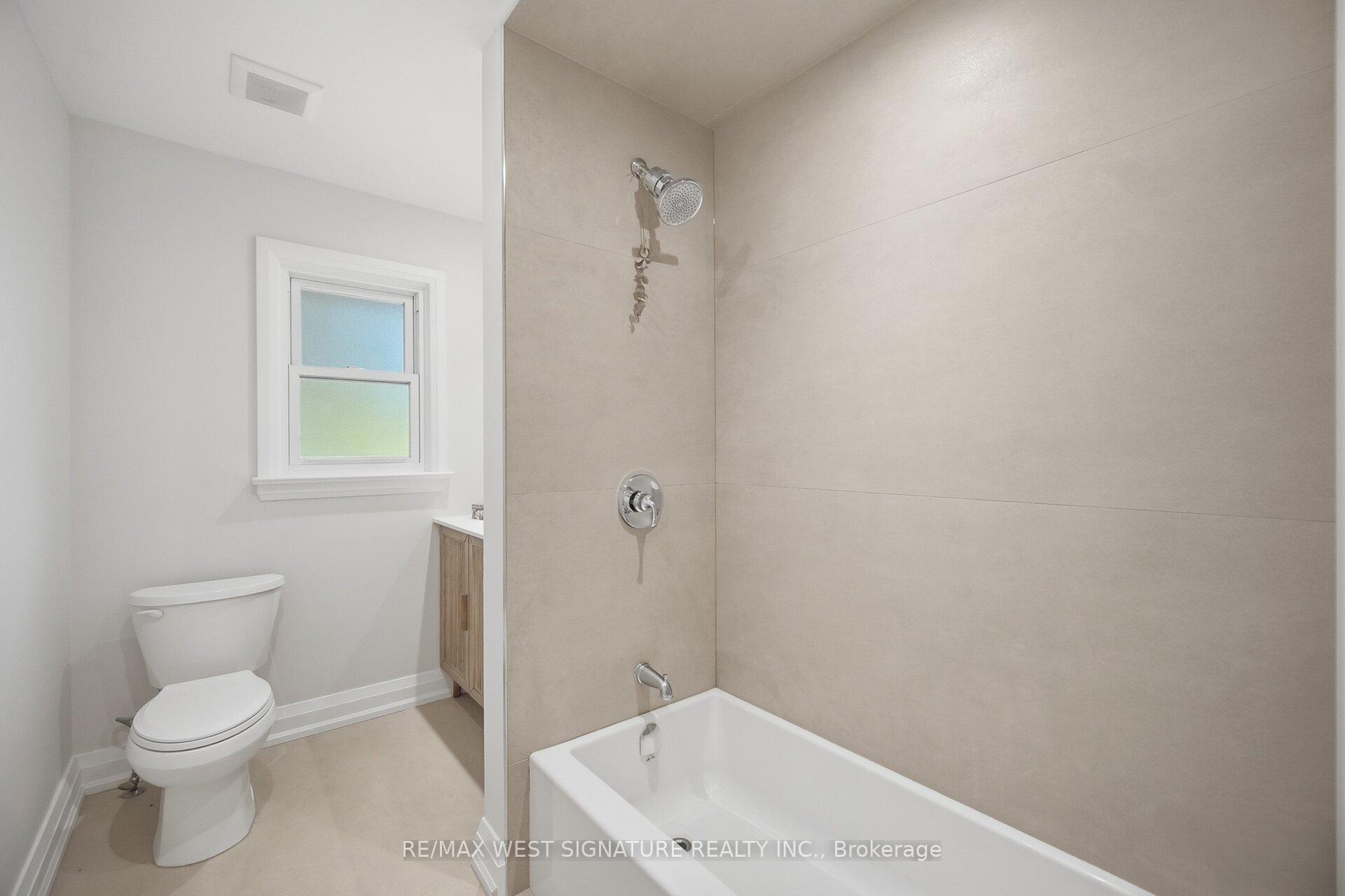 Photo 31 of 55 John Street, Caledon, Bolton East — HOMEH